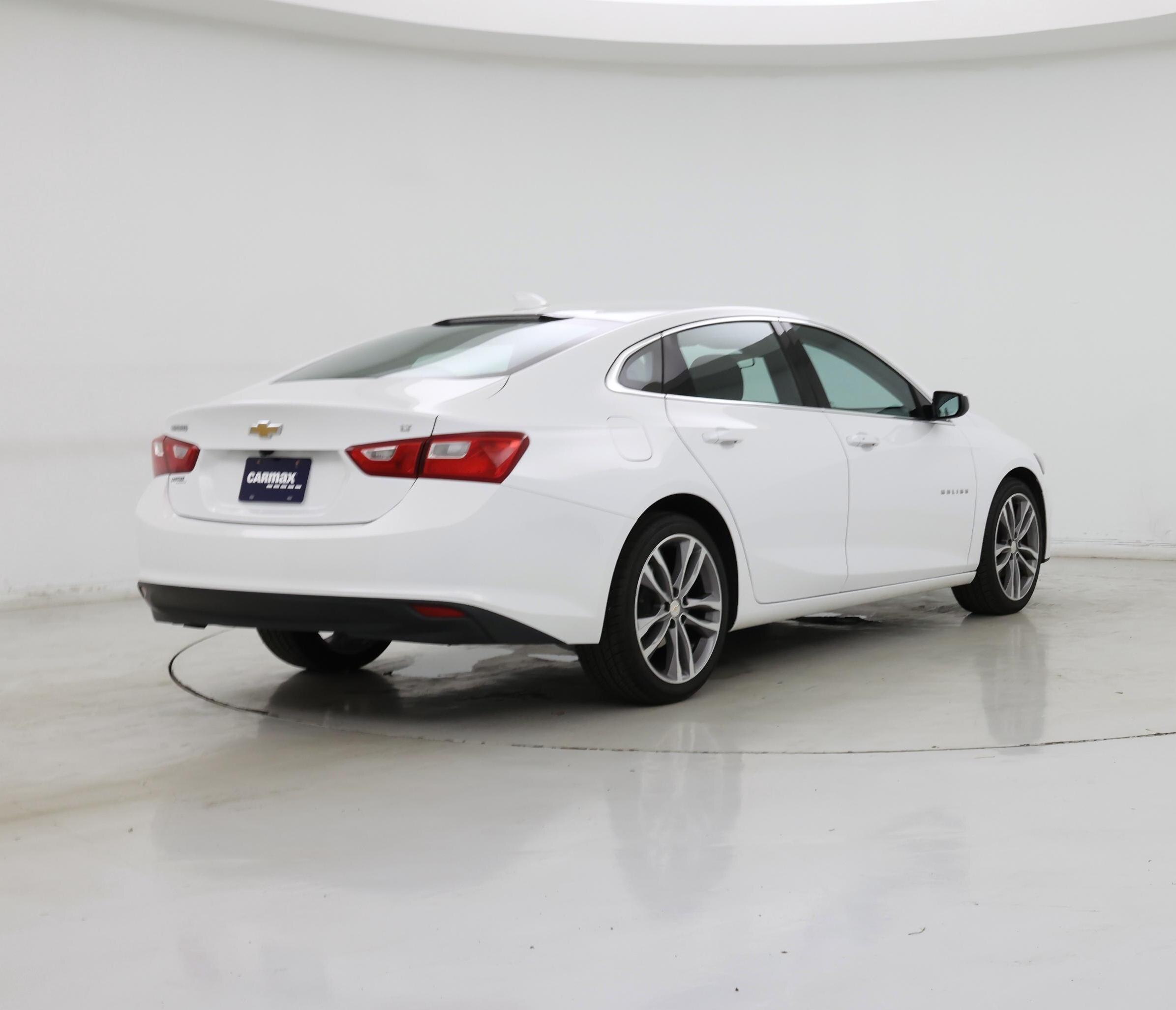 Thumbnail: 2023 Chevrolet Malibu - 8