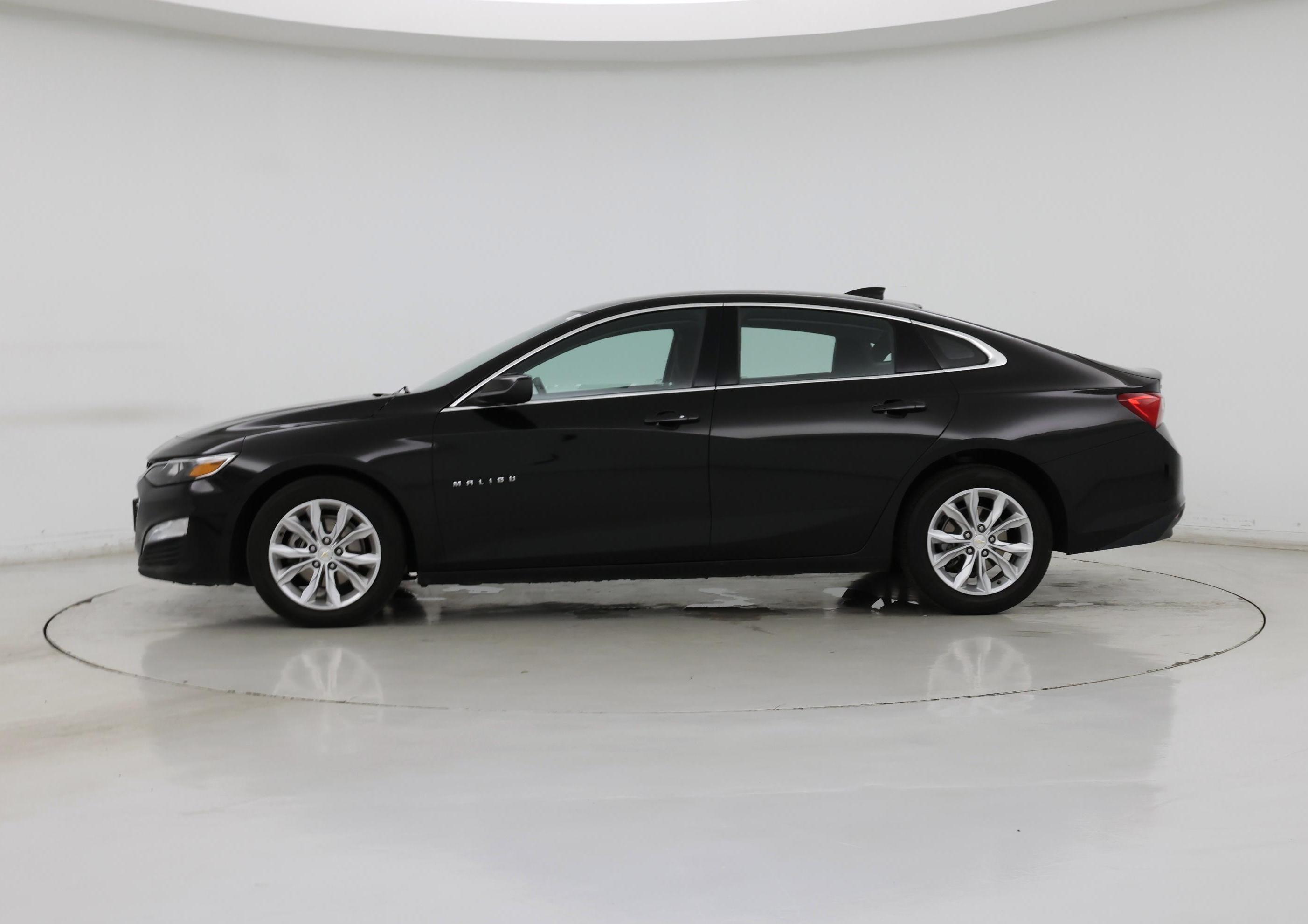 Thumbnail: 2023 Chevrolet Malibu - 3