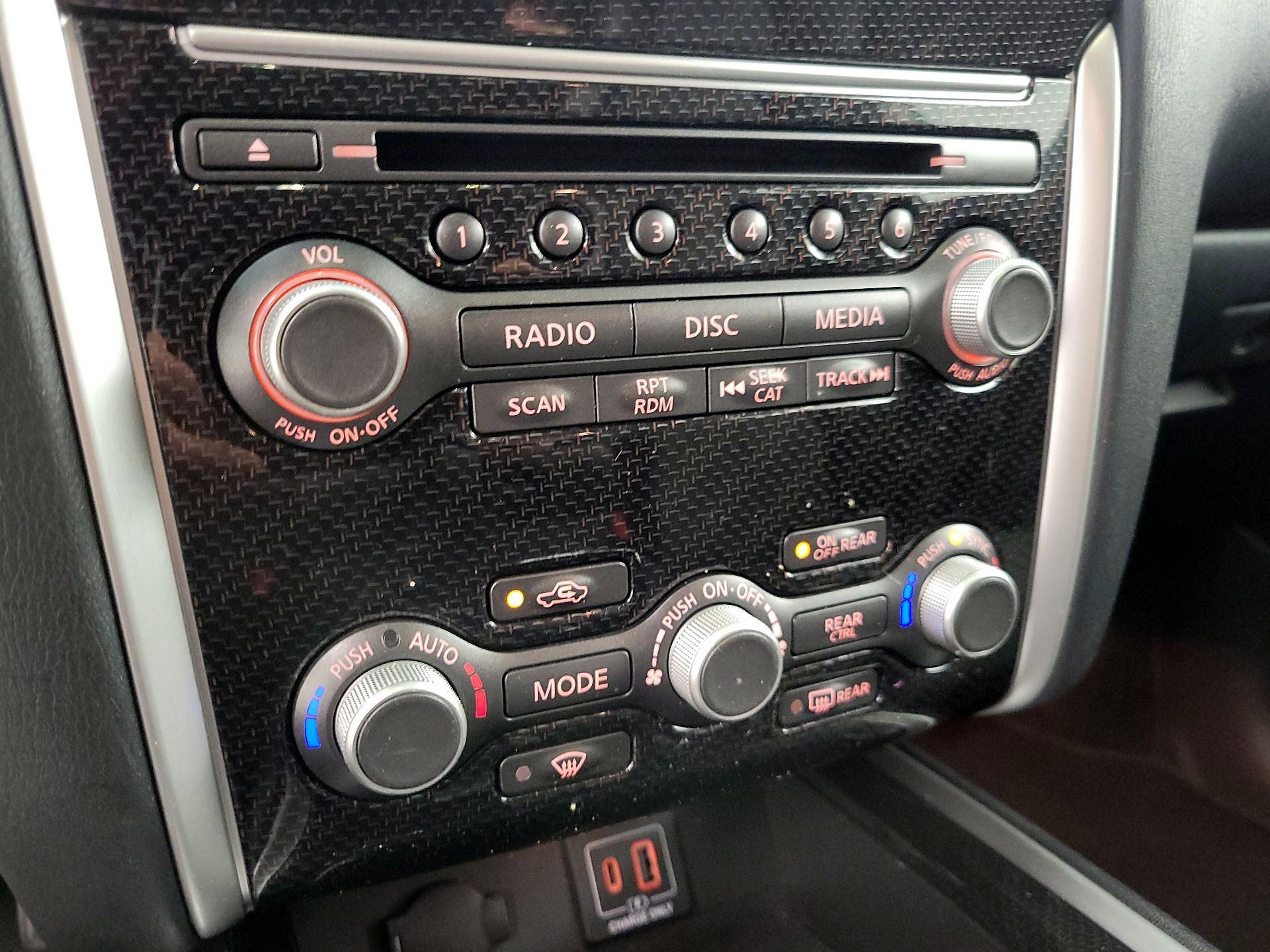 Thumbnail: 2020 Nissan Pathfinder - 17