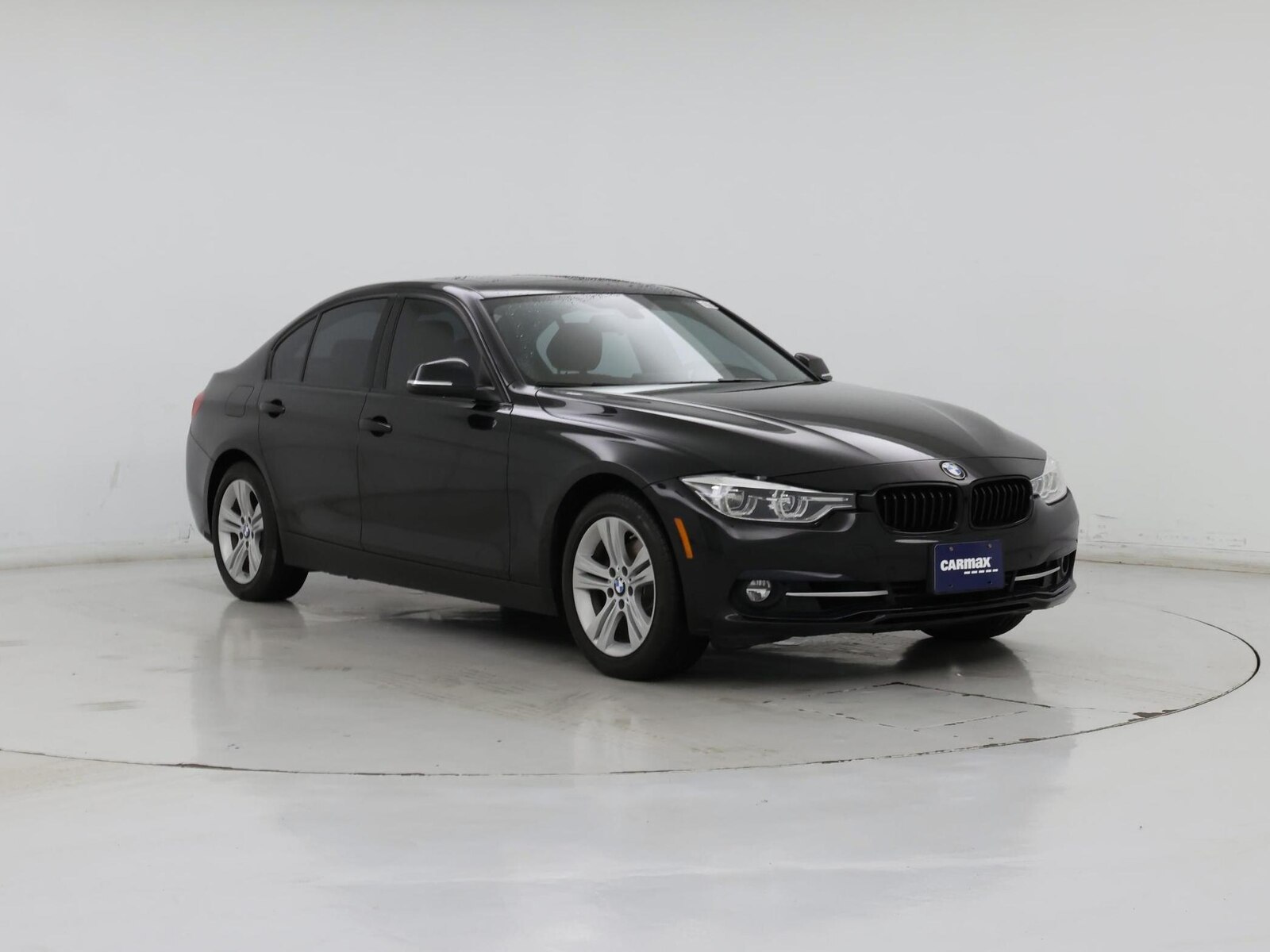 Image 2 of 2018 BMW 330 XI