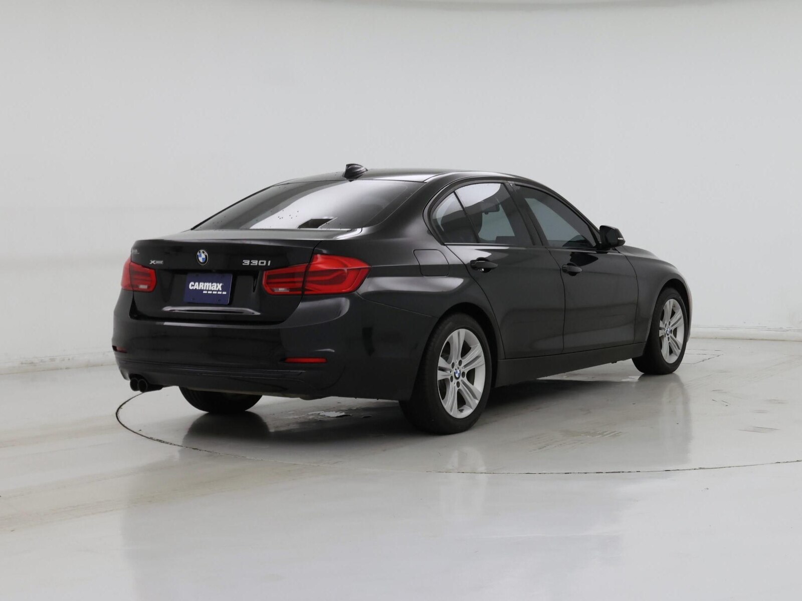 Image 9 of 2018 BMW 330 XI