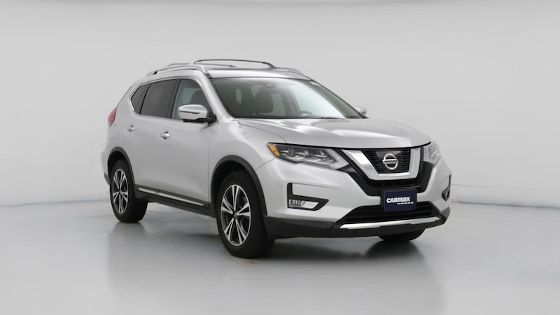 2017 Nissan Rogue SL Hero Image