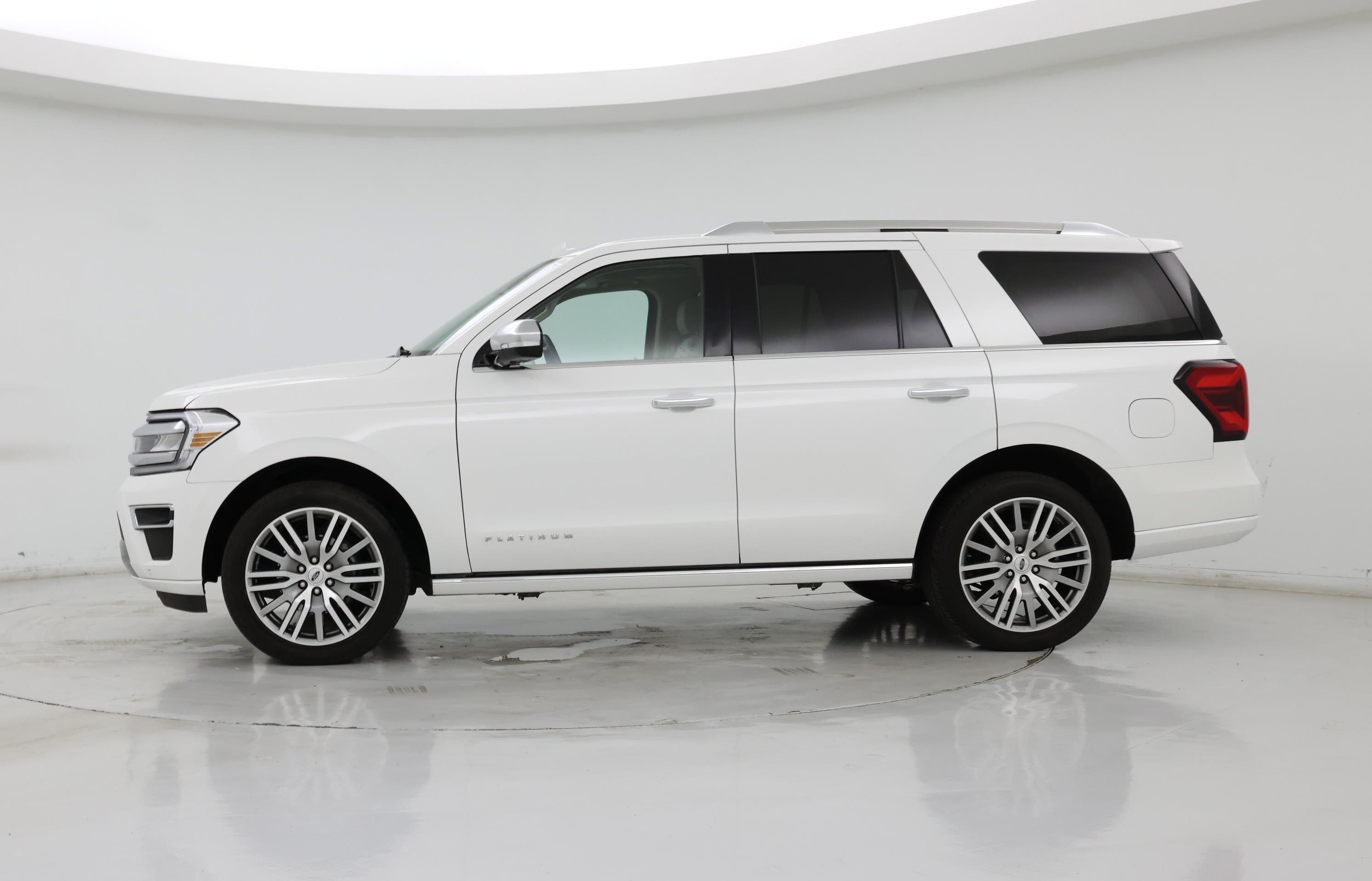 Thumbnail: 2022 Ford Expedition - 3