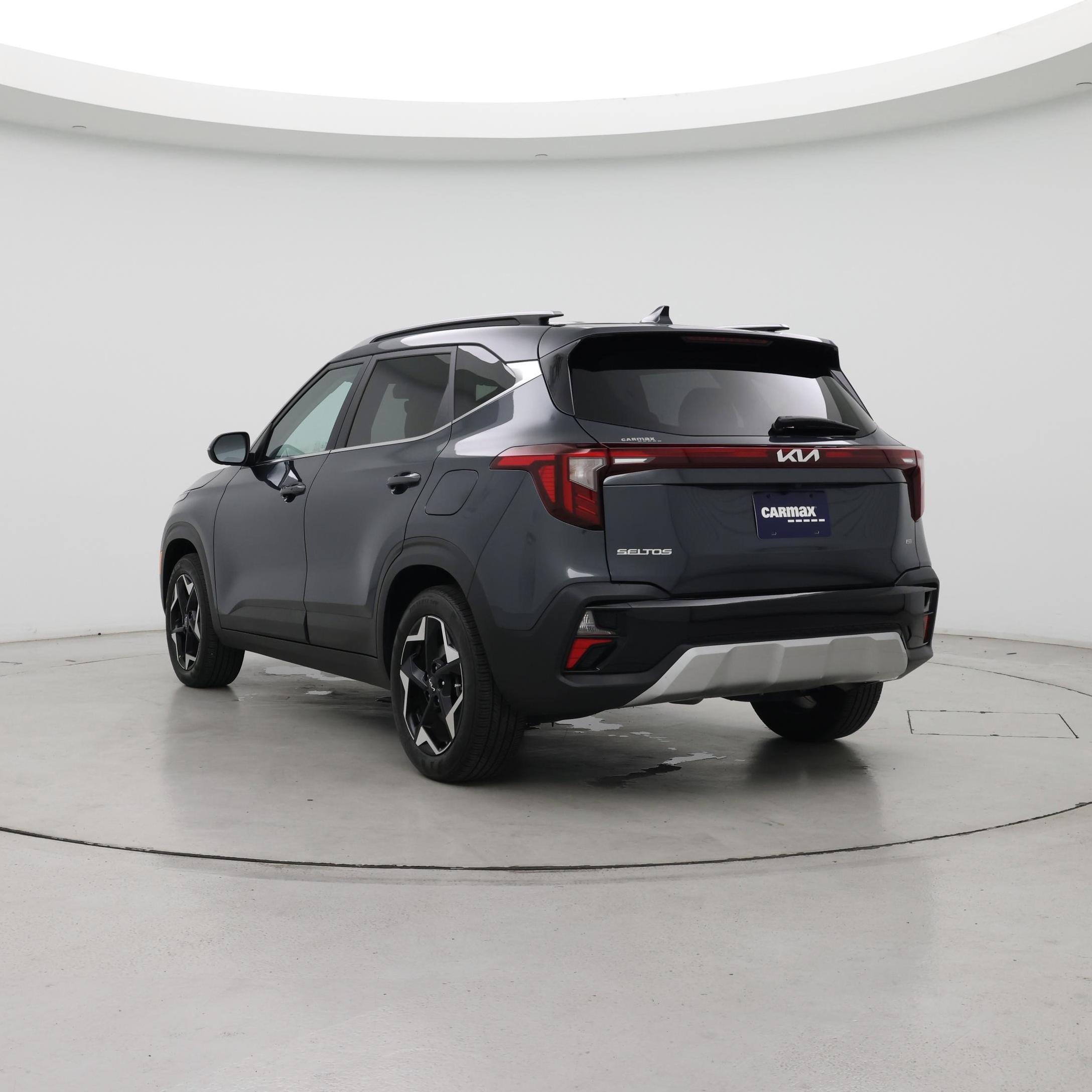 Thumbnail: 2024 Kia Seltos - 2