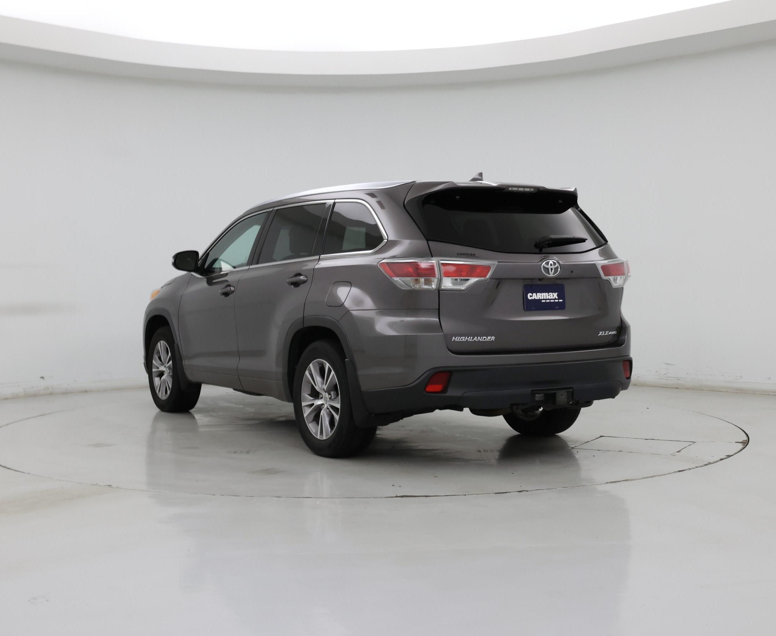 Thumbnail: 2014 Toyota Highlander - 2