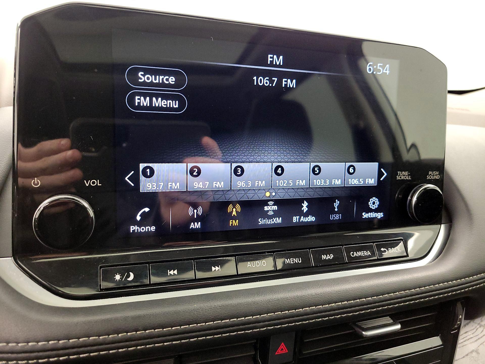 Thumbnail: 2022 Nissan Rogue - 16