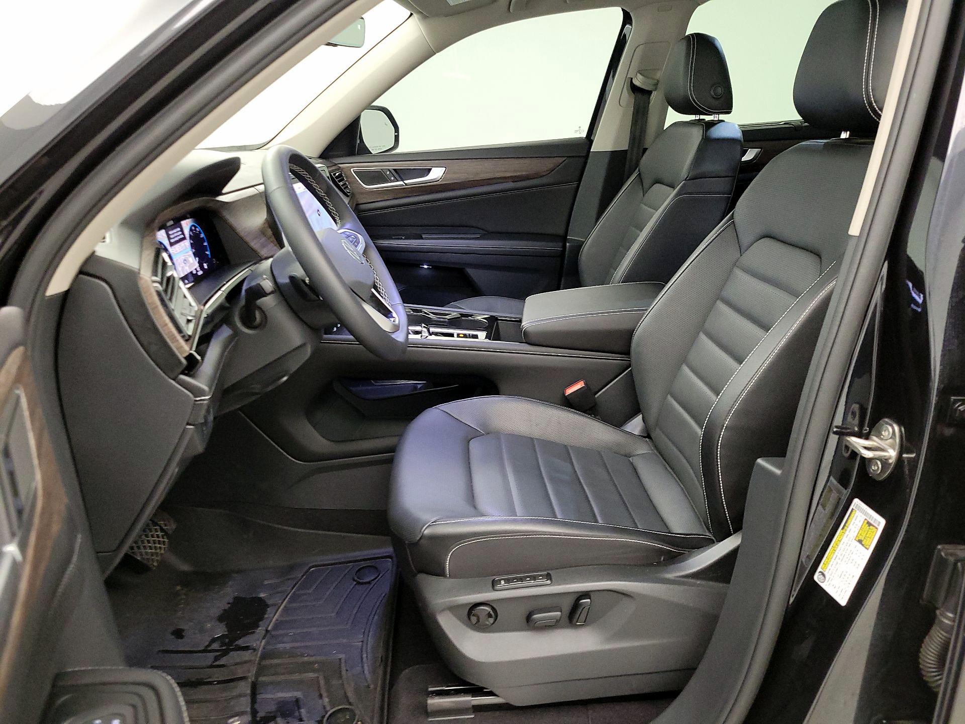 Thumbnail: 2024 Volkswagen Atlas - 11