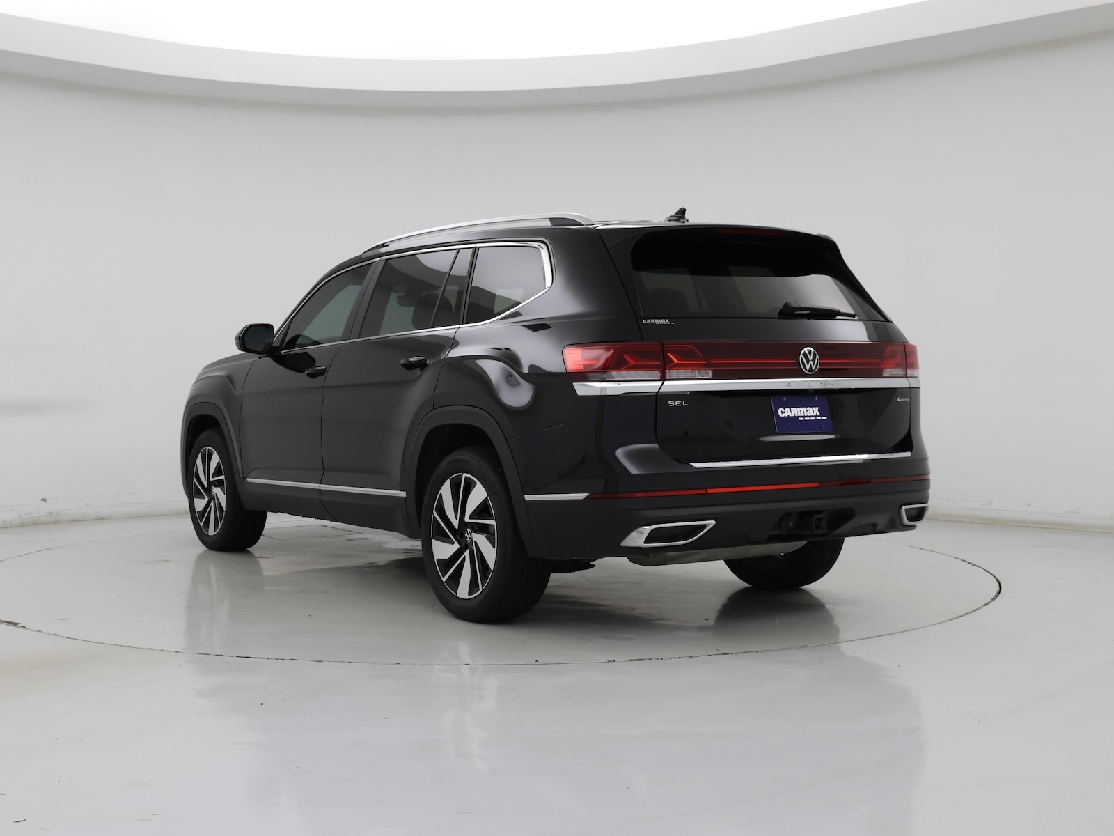 Image 3 of 2024 Volkswagen Atlas SEL