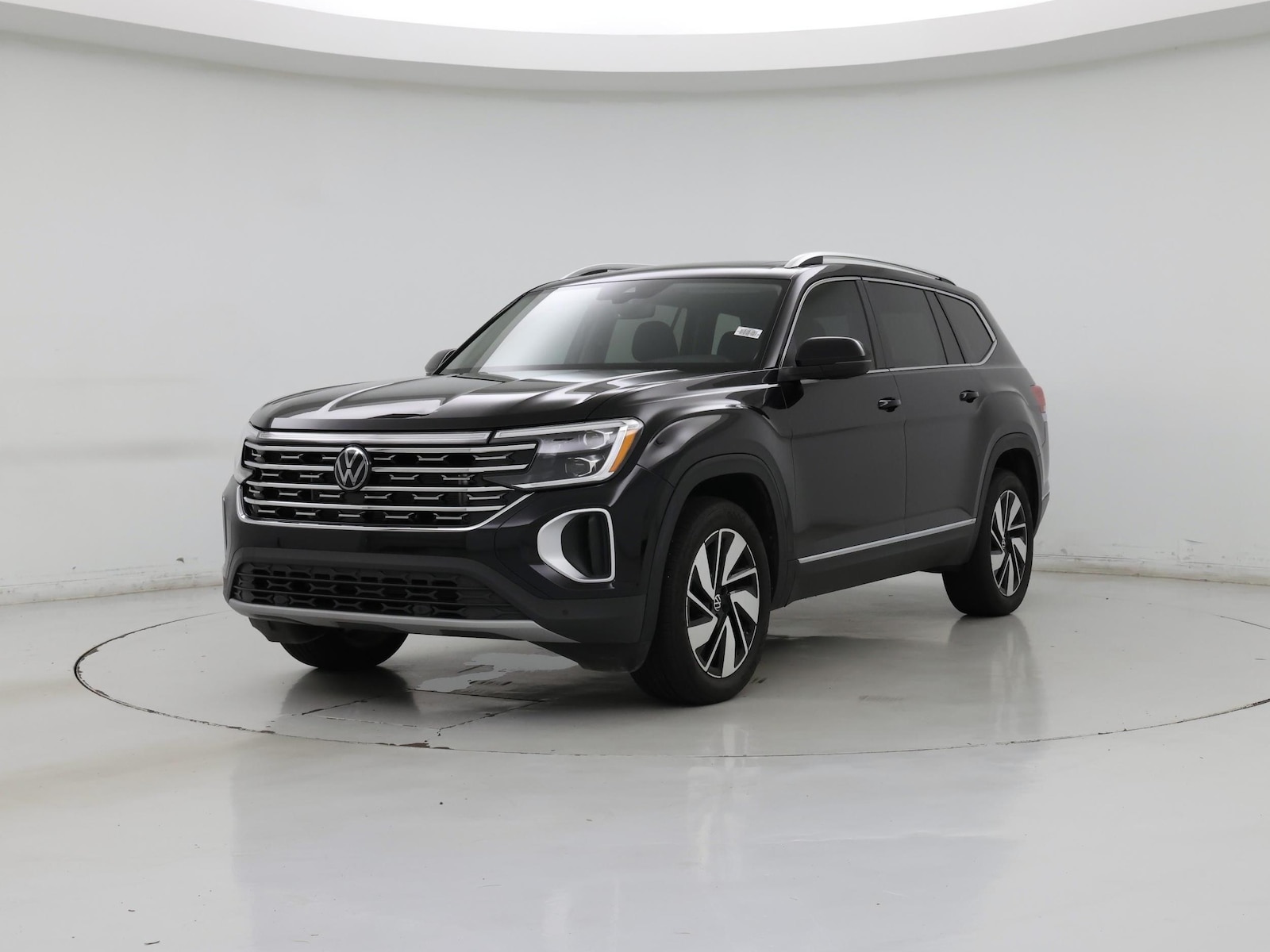 Image 5 of 2024 Volkswagen Atlas SEL