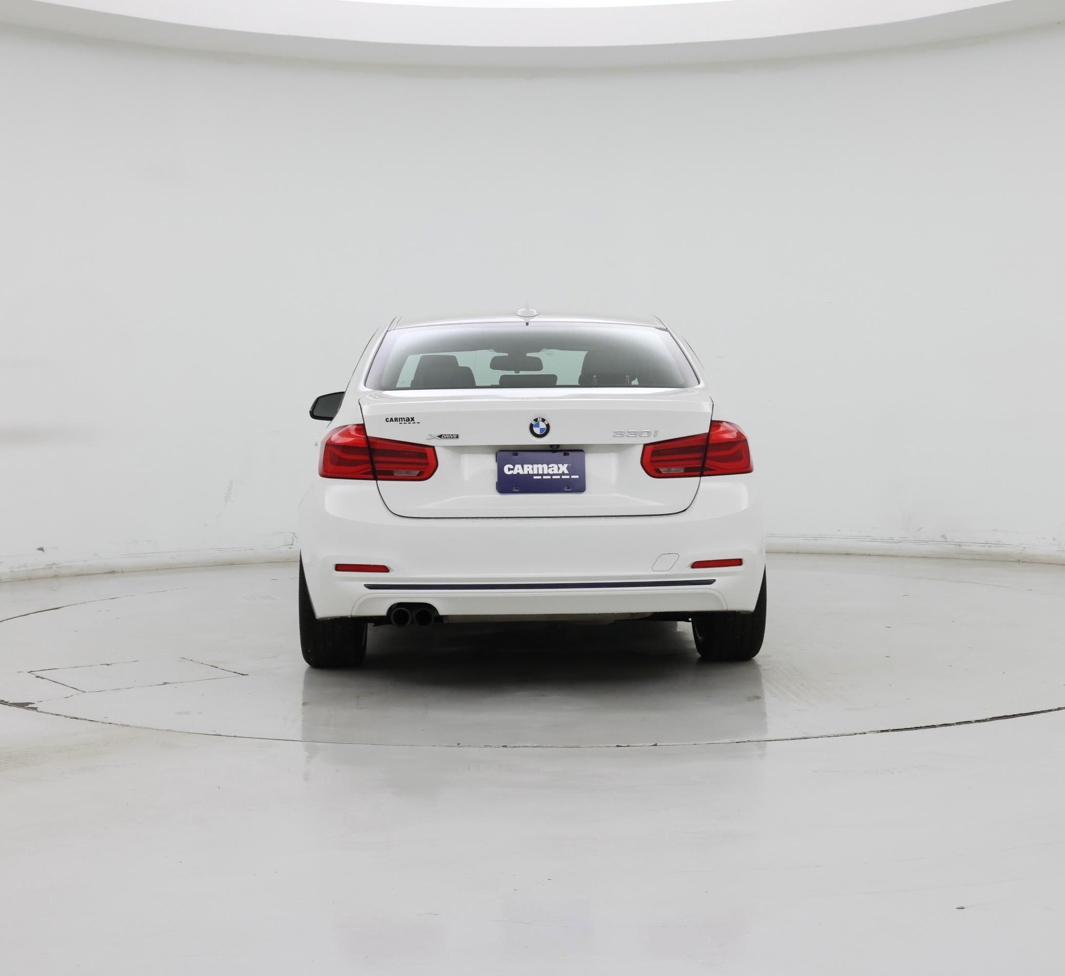 Thumbnail: 2018 BMW 3 Series - 6