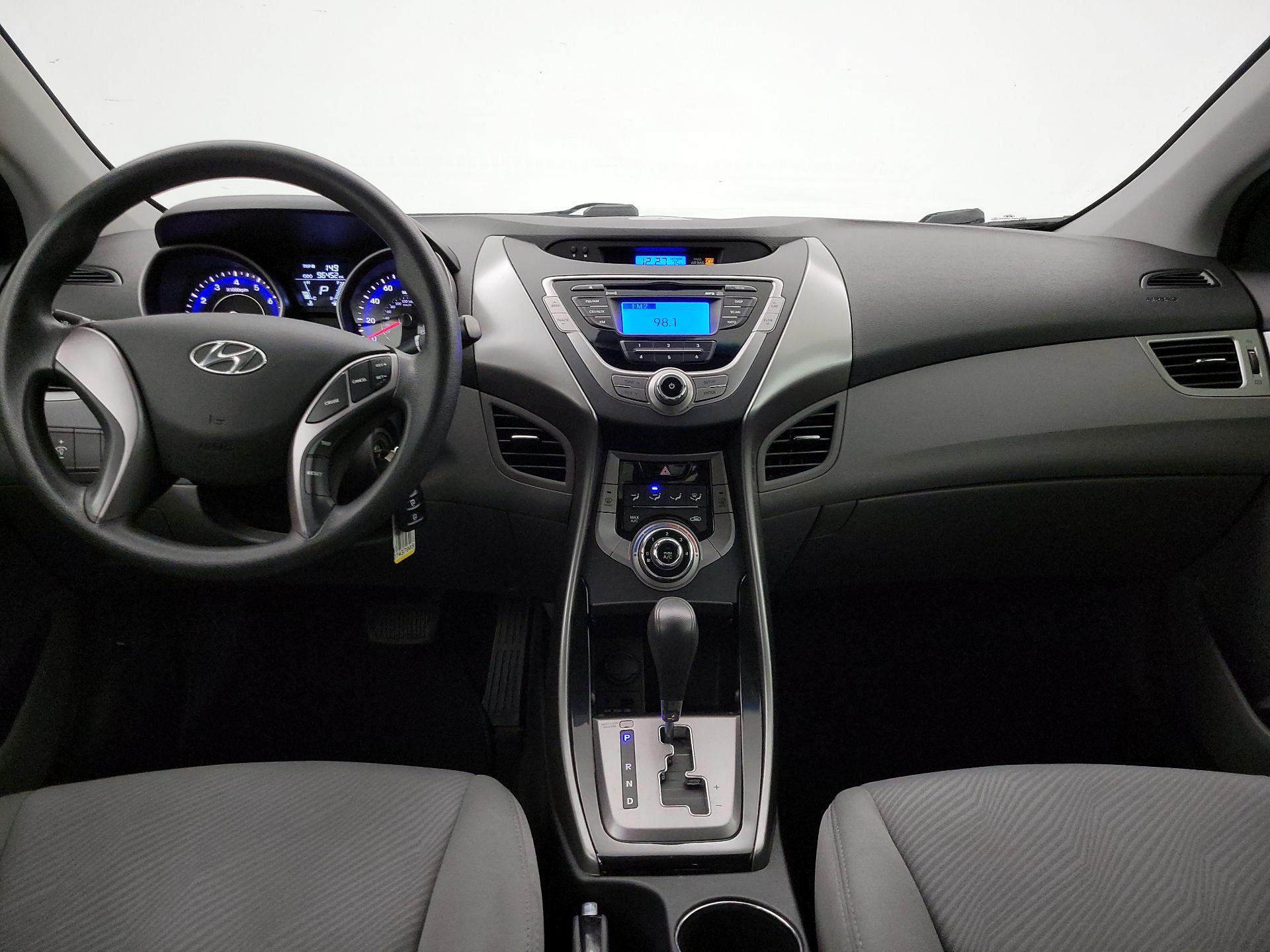 Thumbnail: 2013 Hyundai Elantra - 9
