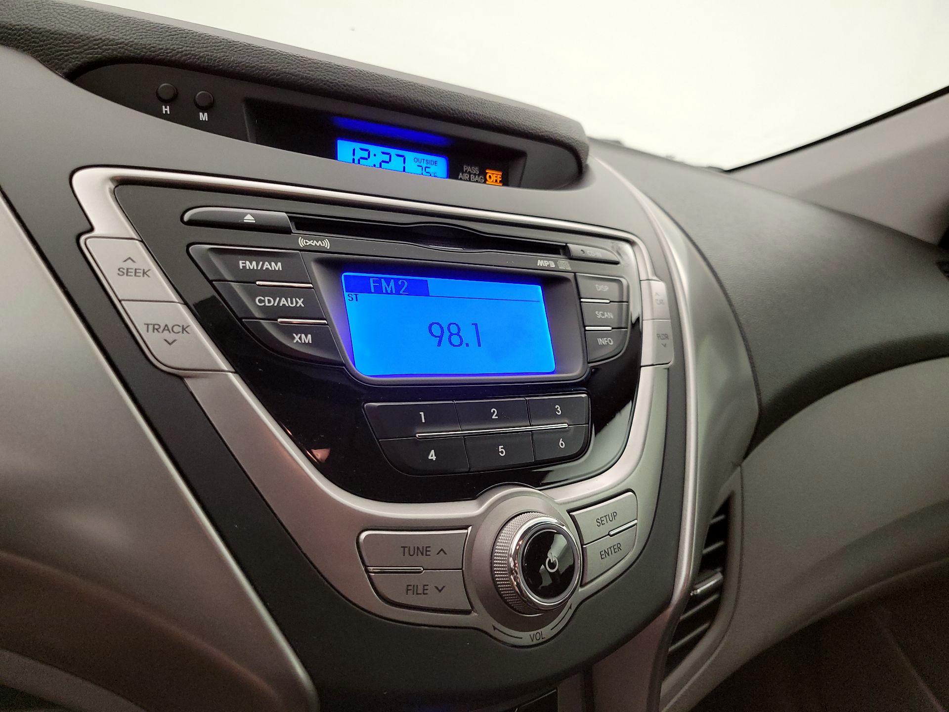 Thumbnail: 2013 Hyundai Elantra - 14