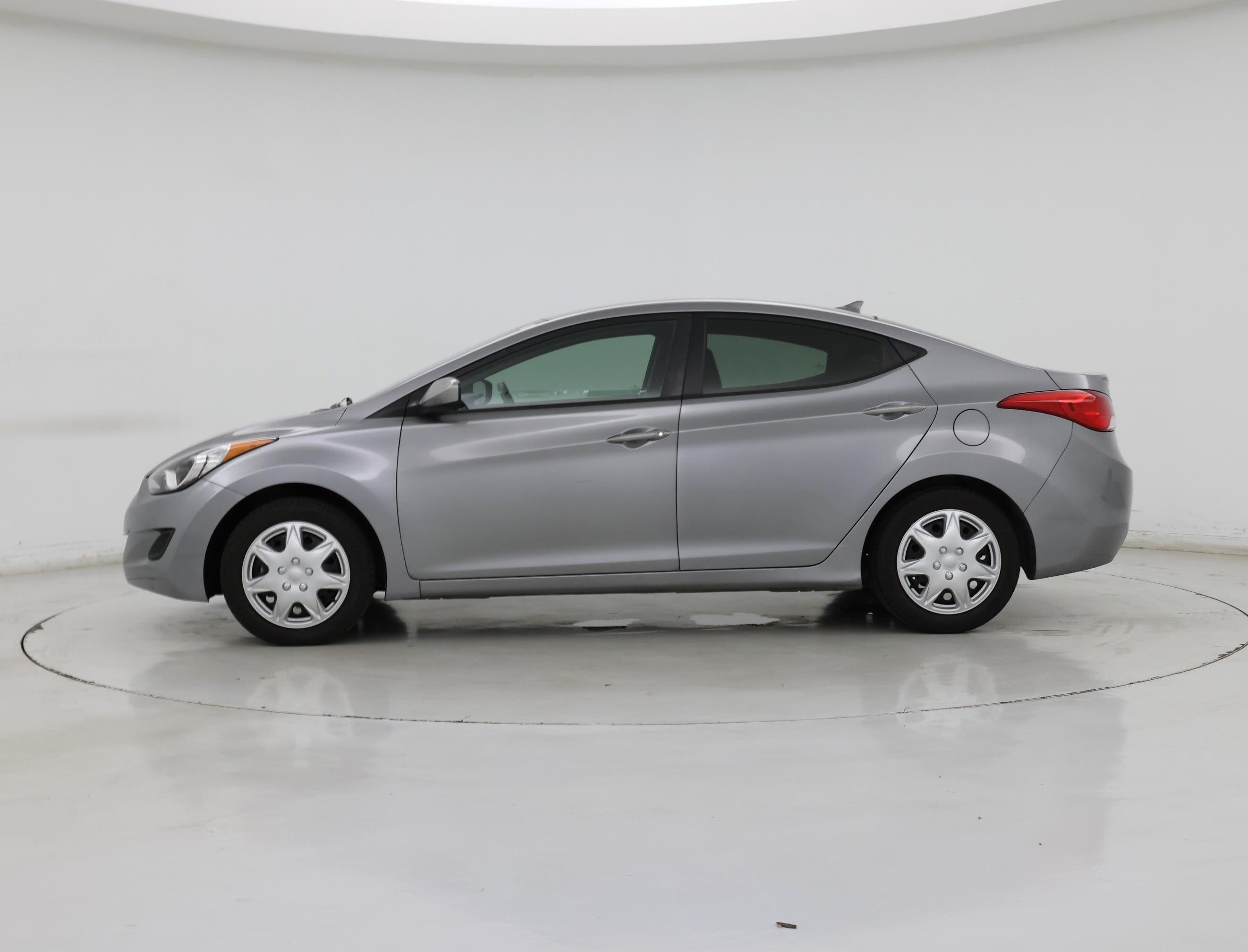 Thumbnail: 2013 Hyundai Elantra - 3