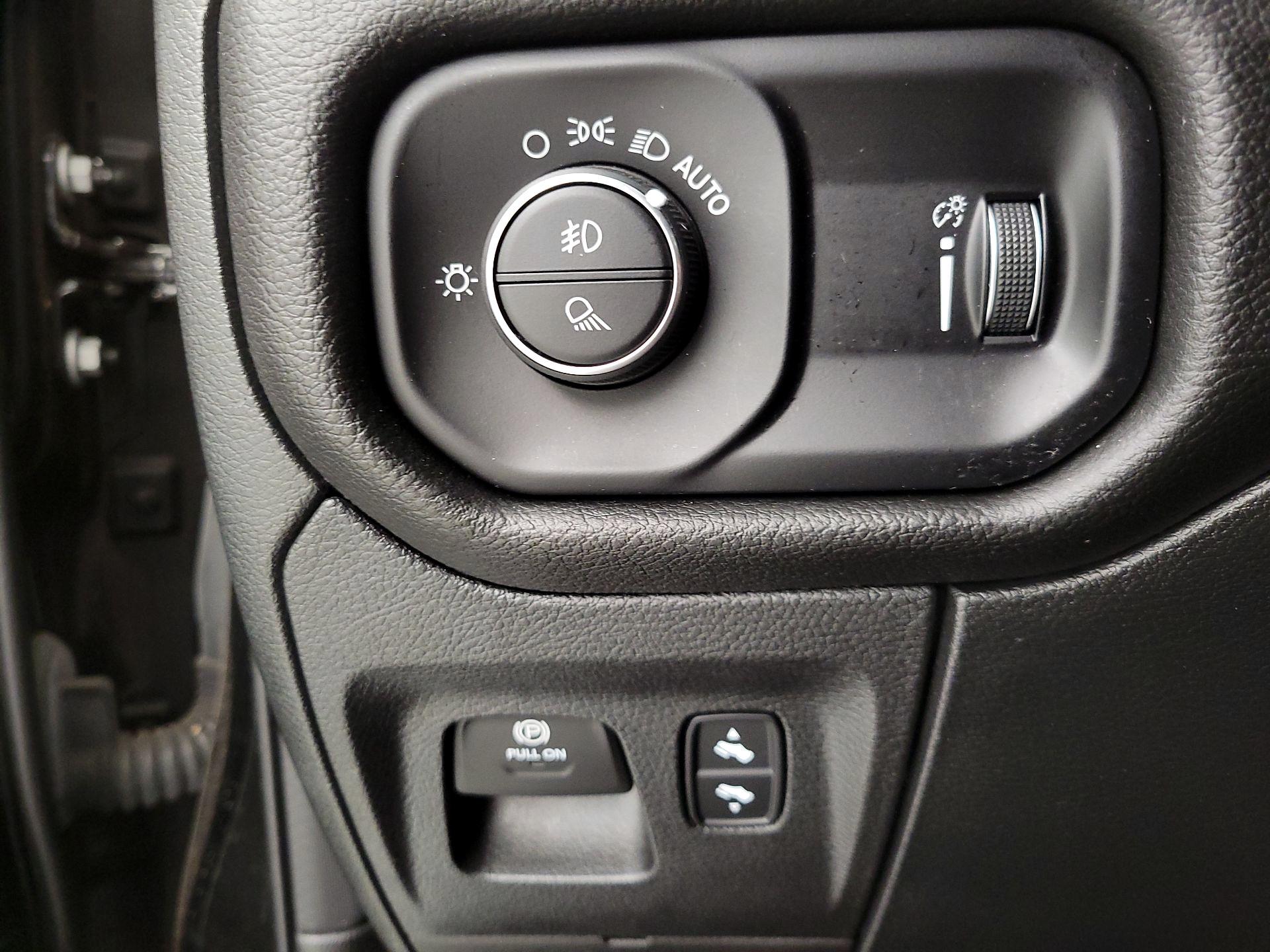 Thumbnail: 2022 RAM 1500 - 13