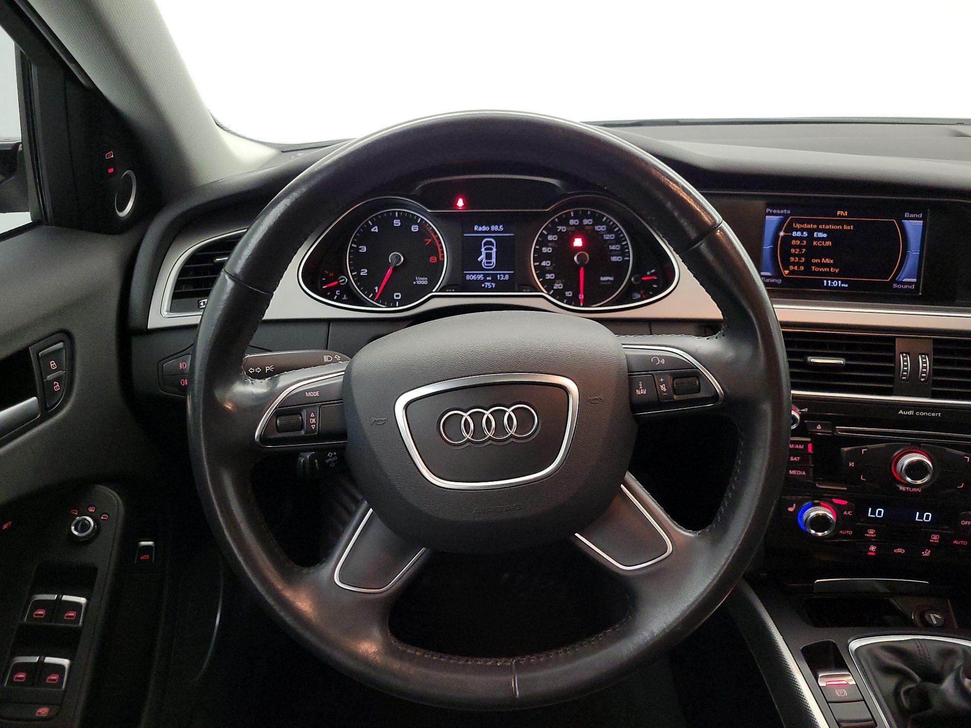 Thumbnail: 2014 Audi A4 - 10