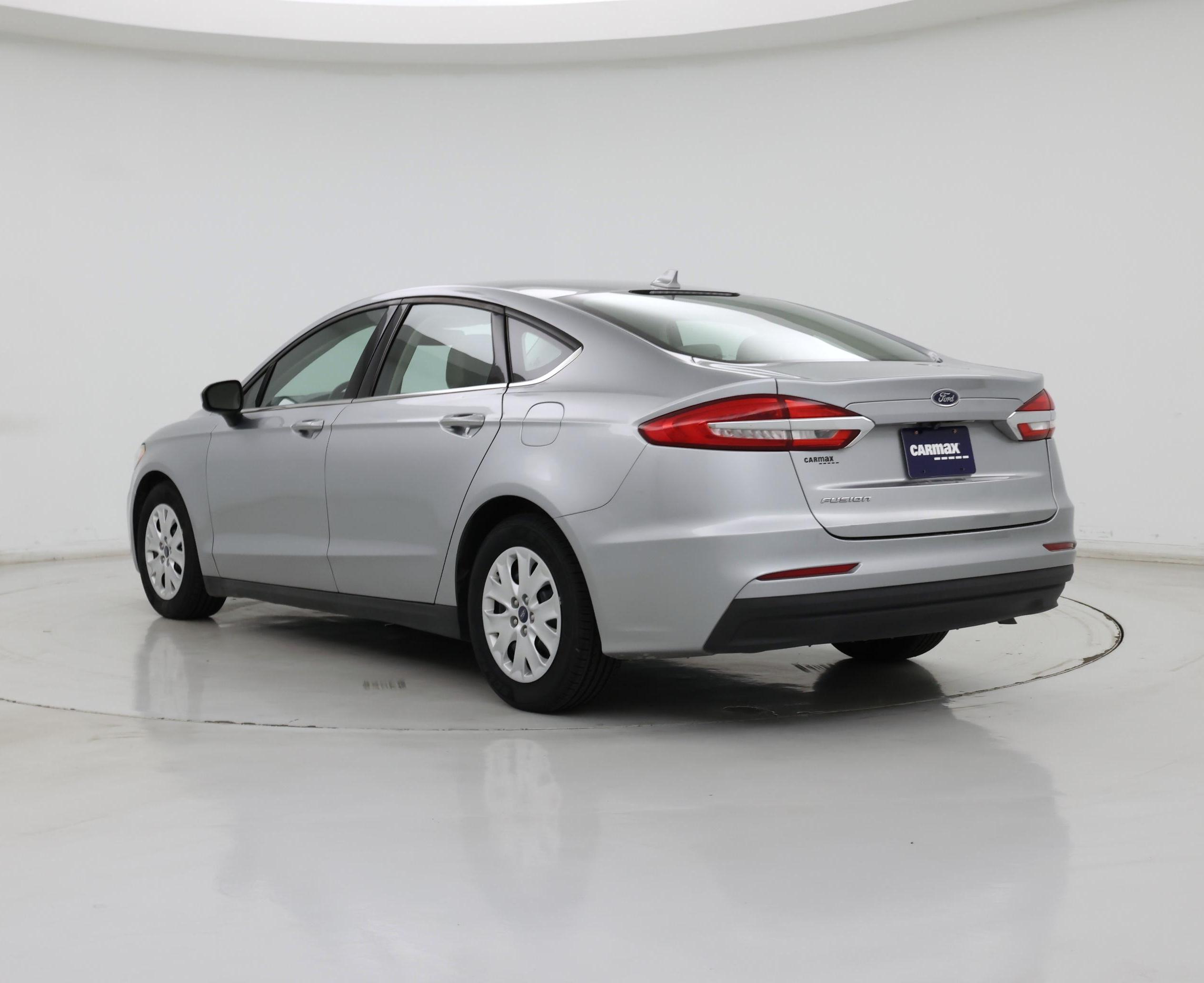 Thumbnail: 2020 Ford Fusion - 2