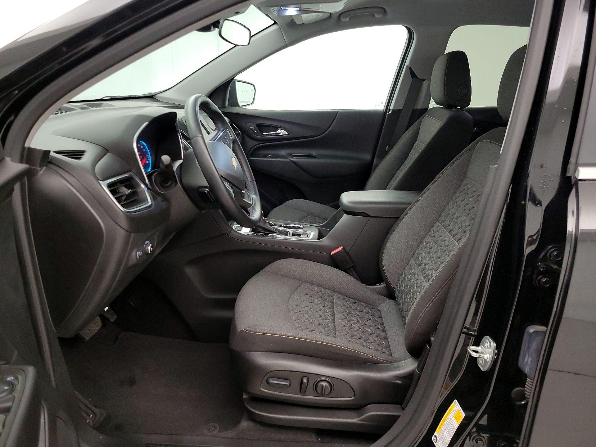 Thumbnail: 2023 Chevrolet Equinox - 11