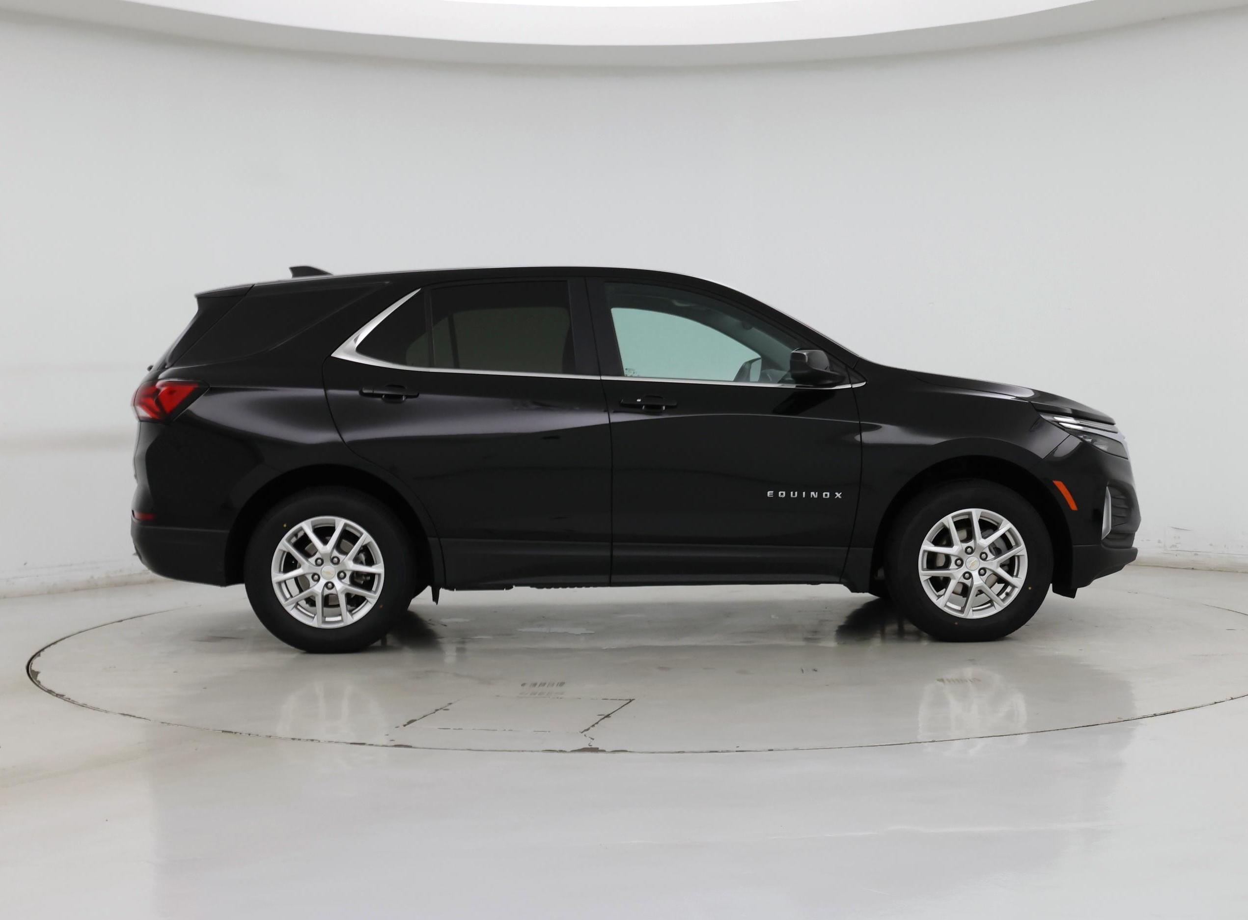 Thumbnail: 2023 Chevrolet Equinox - 7