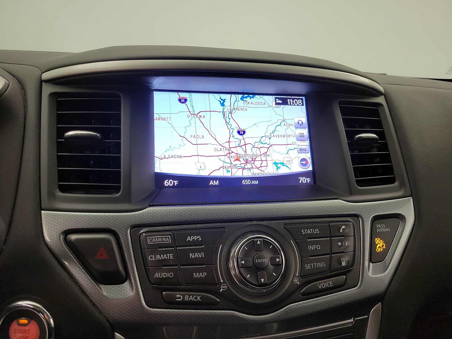 Thumbnail: 2018 Nissan Pathfinder - 14
