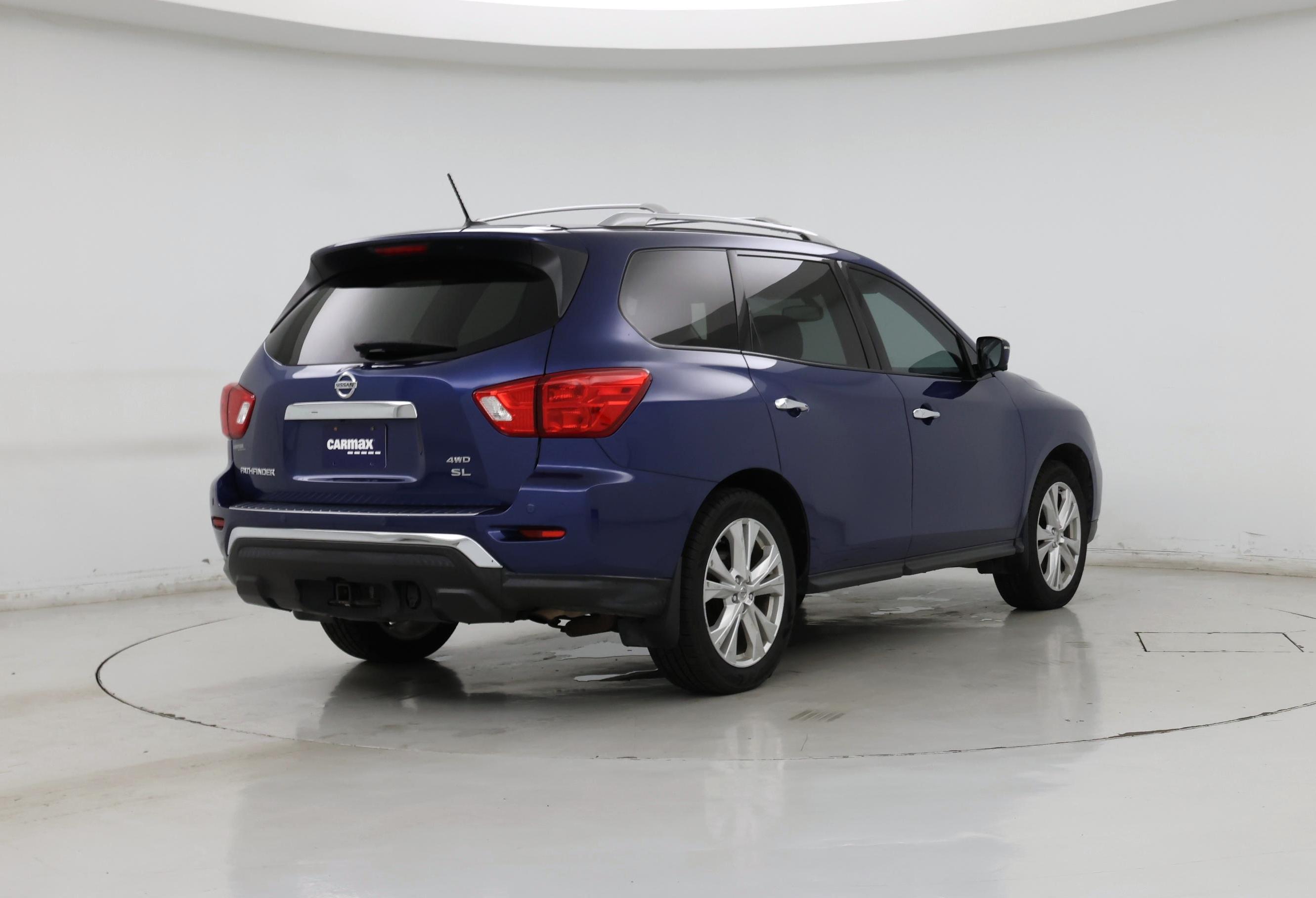 Thumbnail: 2018 Nissan Pathfinder - 8
