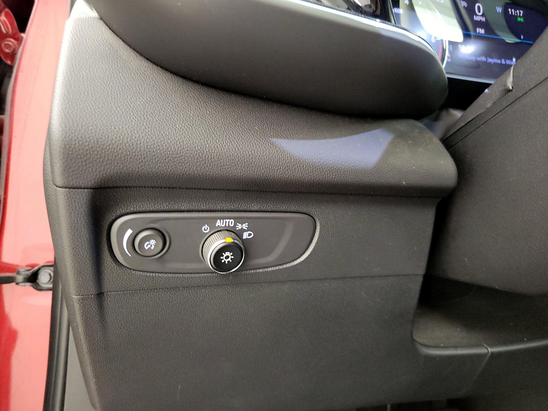 Thumbnail: 2023 Buick Envision - 13