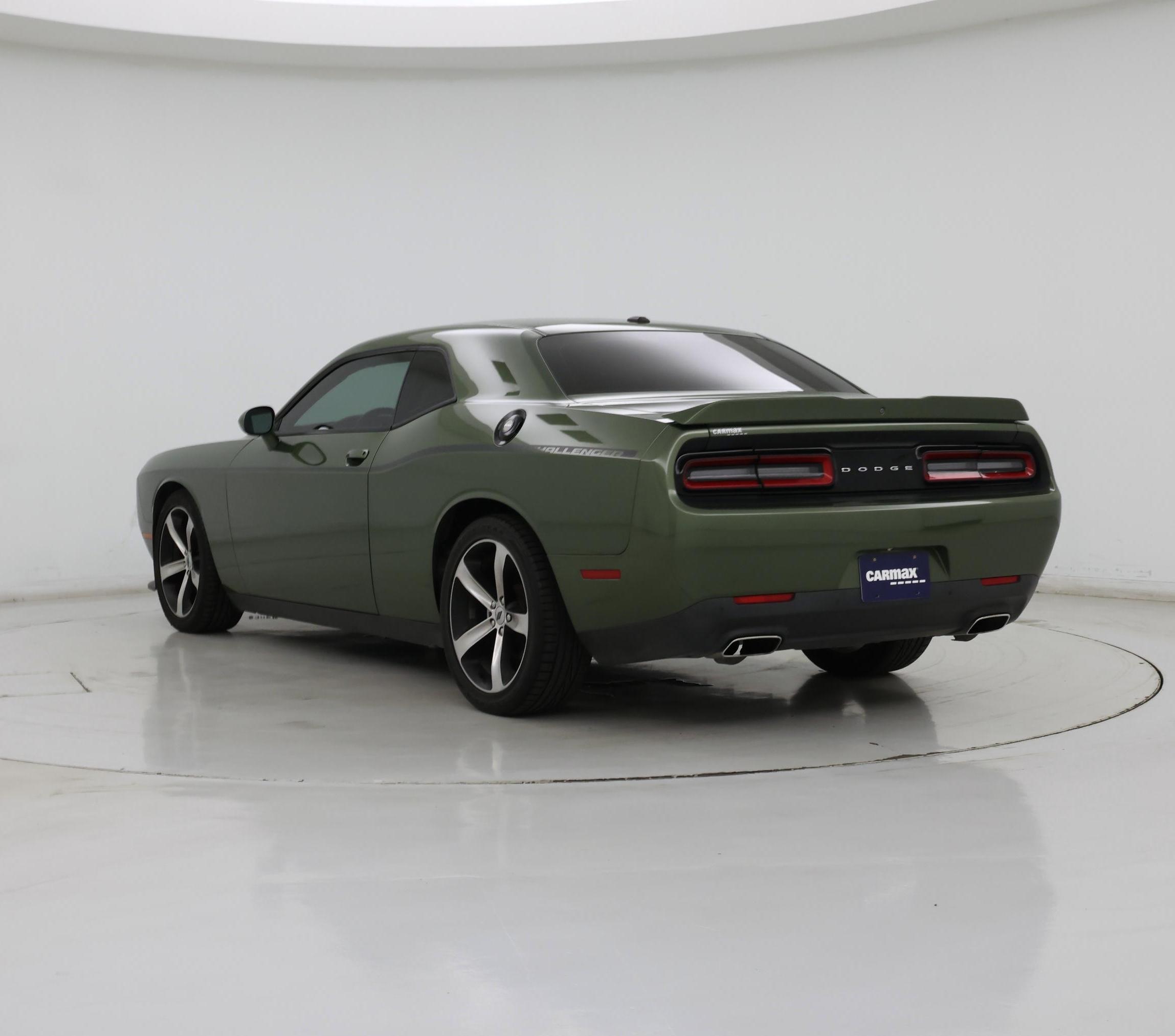 Thumbnail: 2019 Dodge Challenger - 2