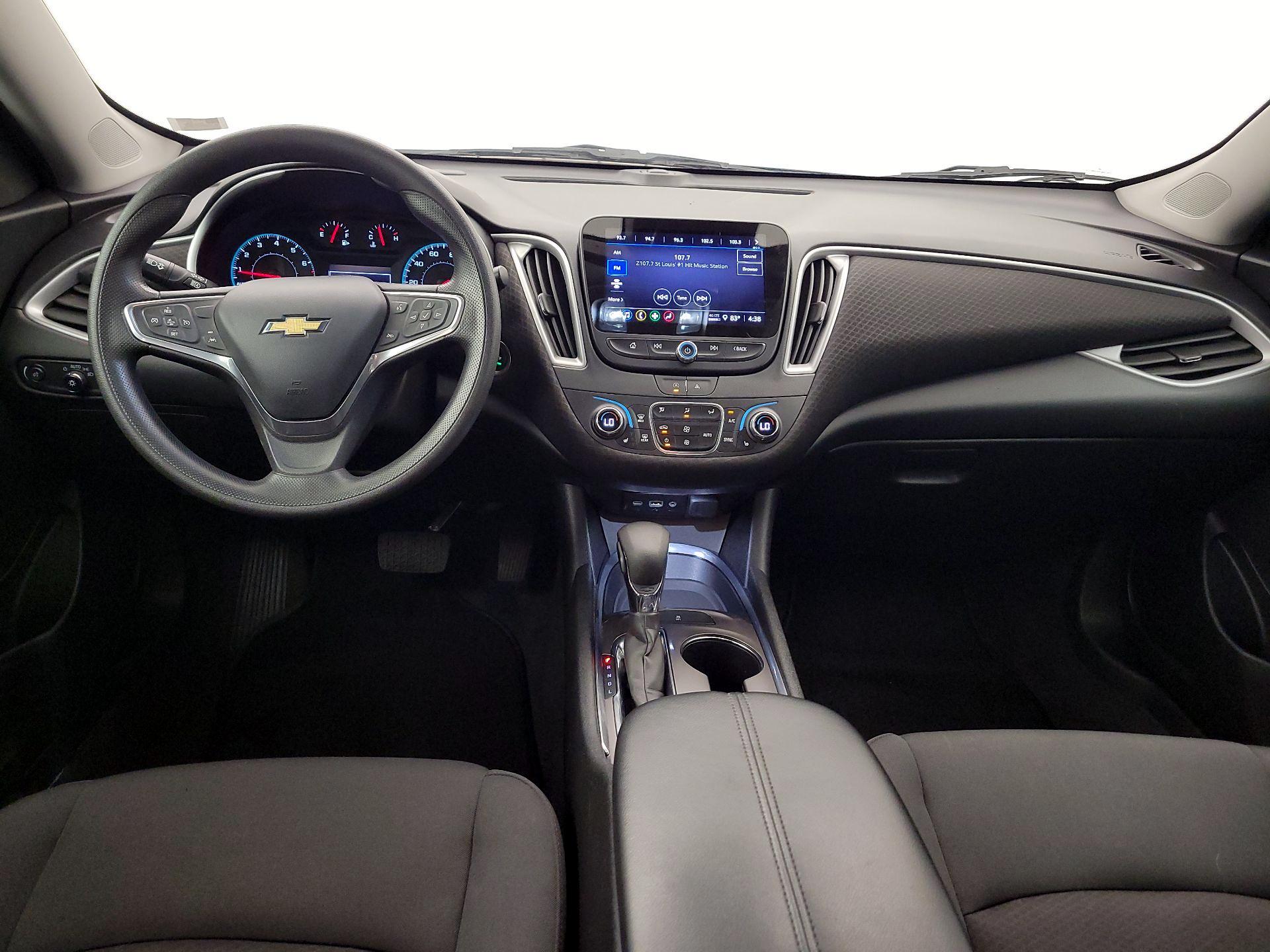 Thumbnail: 2023 Chevrolet Malibu - 9