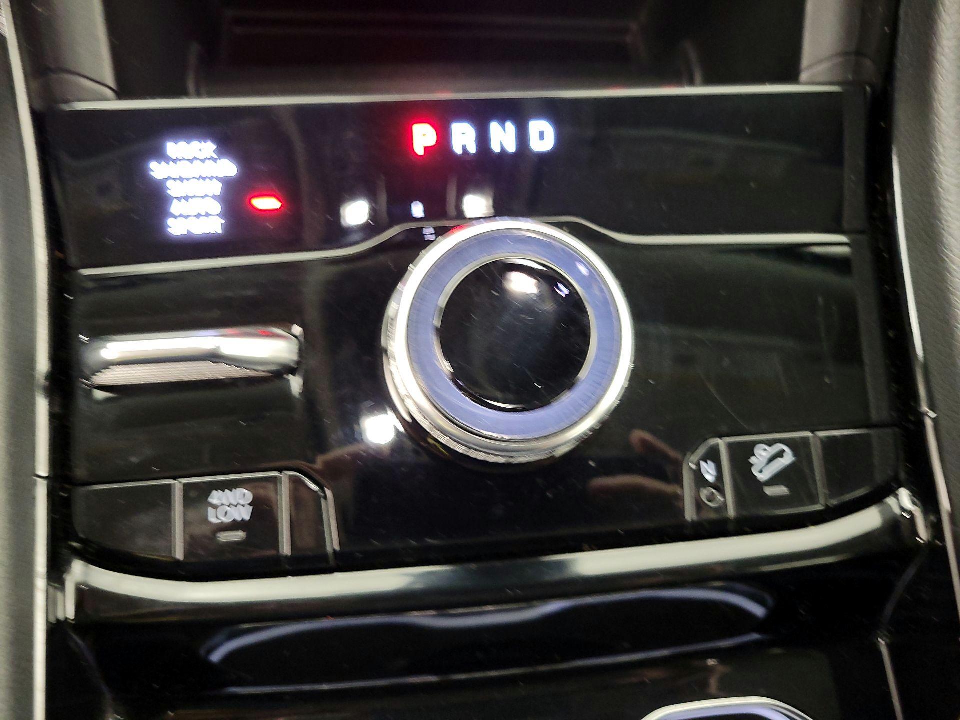 Thumbnail: 2023 Jeep Grand Cherokee - 18