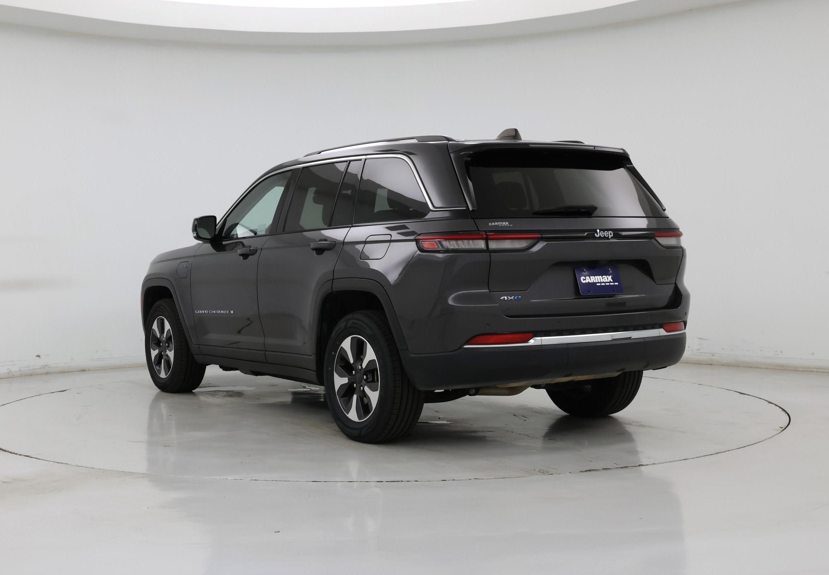 Thumbnail: 2023 Jeep Grand Cherokee - 2