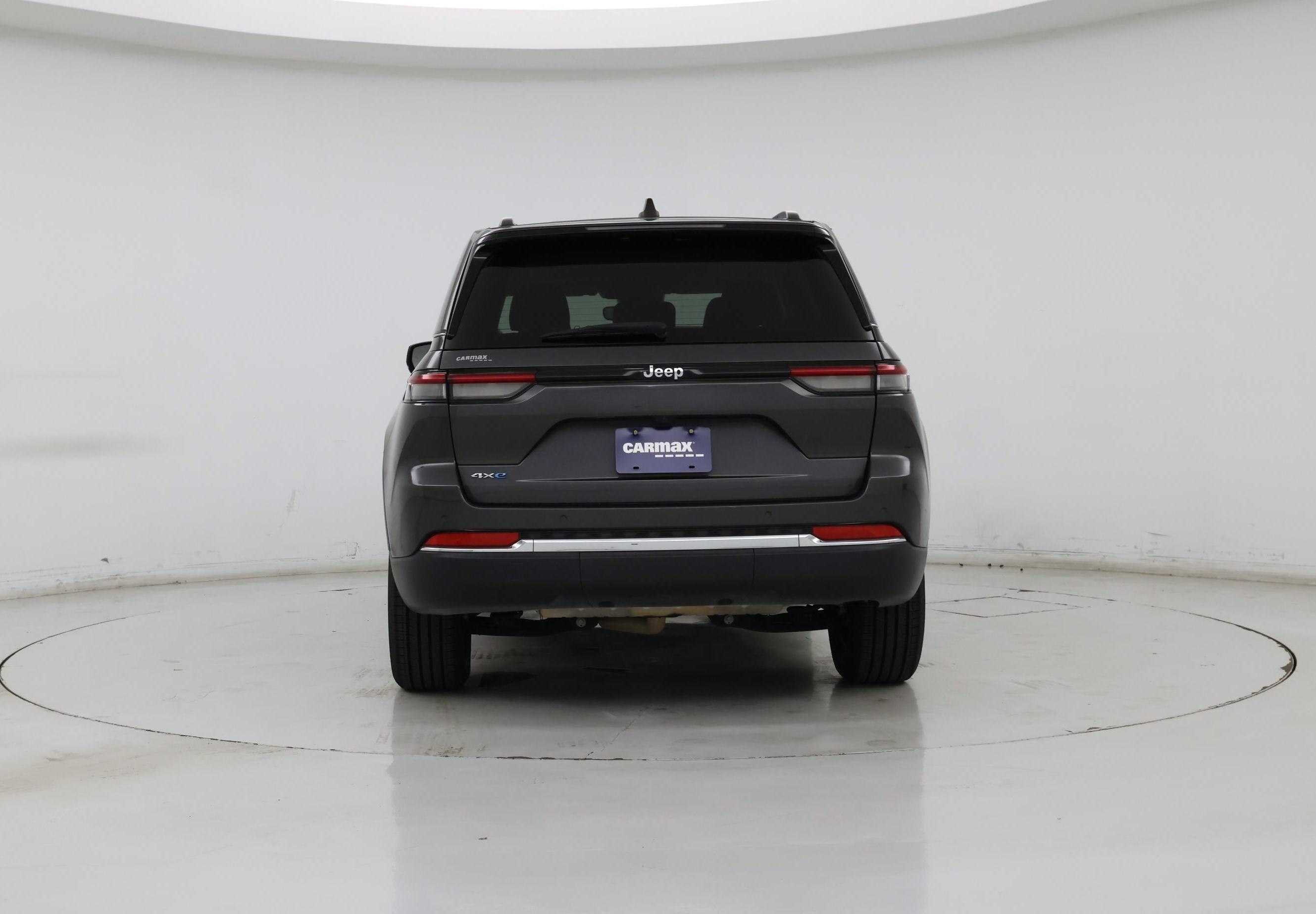 Thumbnail: 2023 Jeep Grand Cherokee - 6