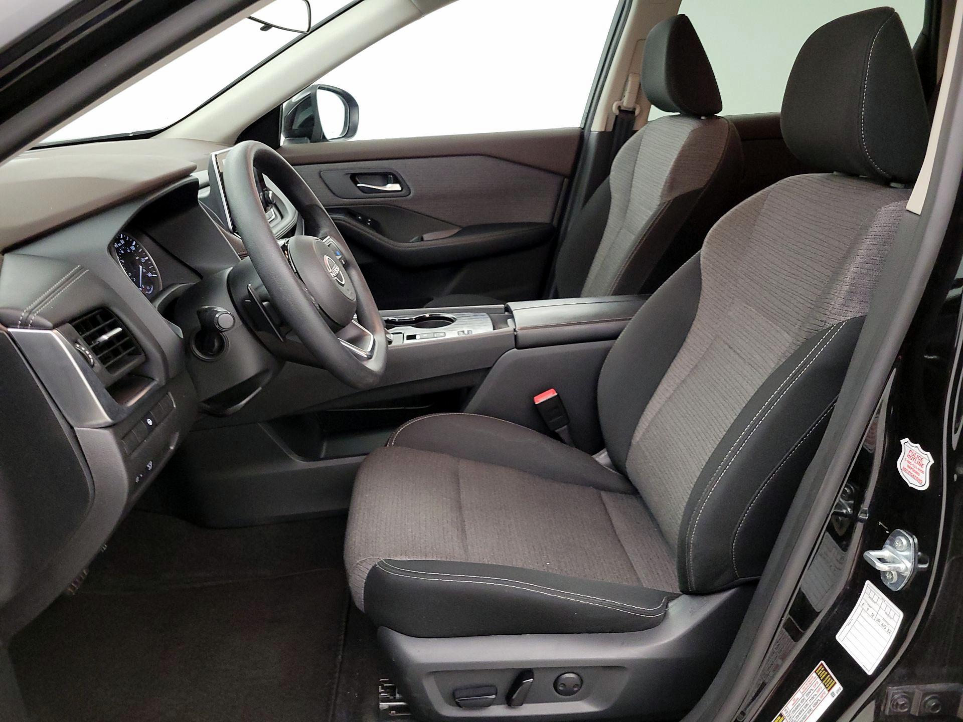 Thumbnail: 2023 Nissan Rogue - 11