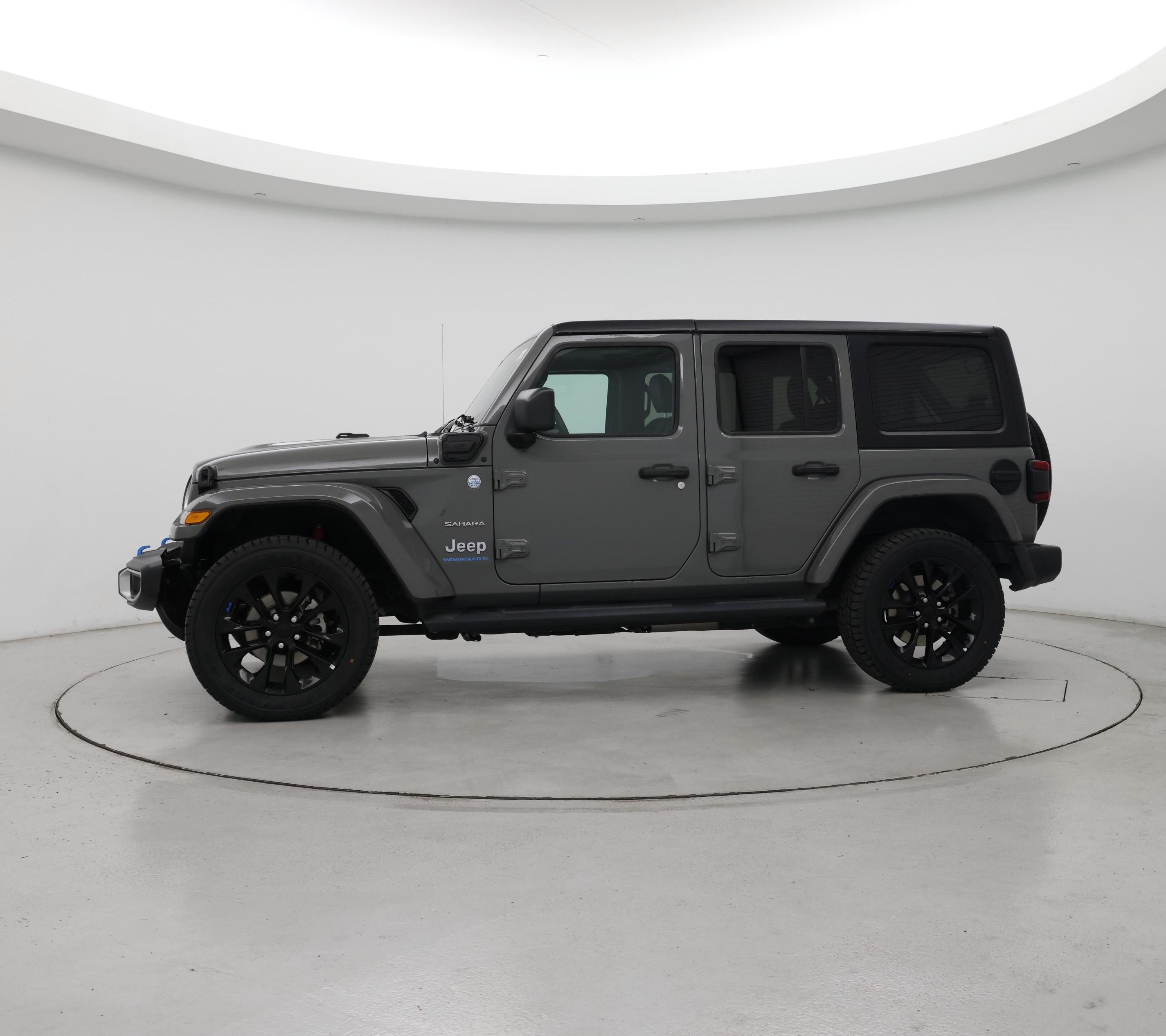 Thumbnail: 2023 Jeep Wrangler - 3