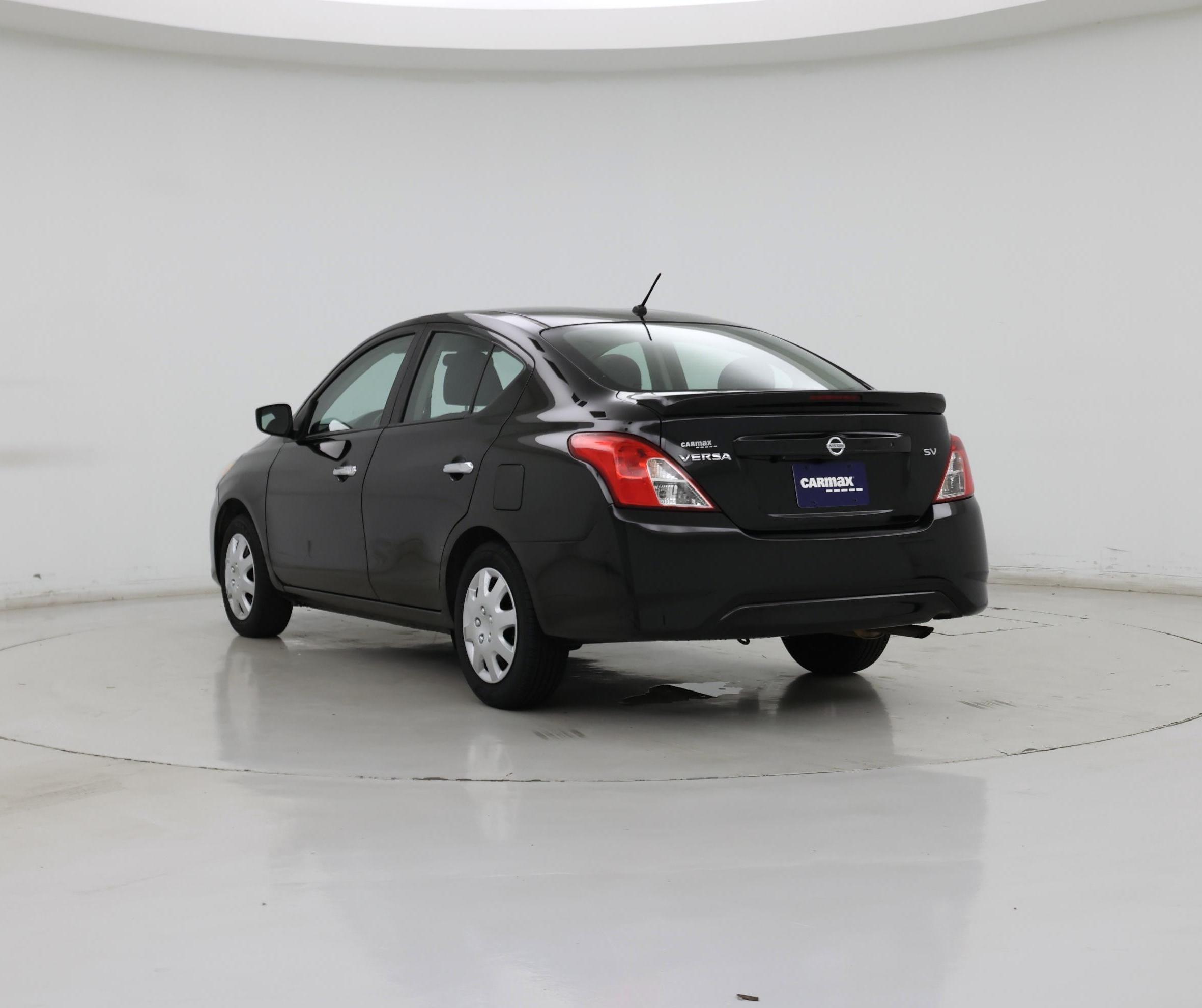 Thumbnail: 2019 Nissan Versa - 2