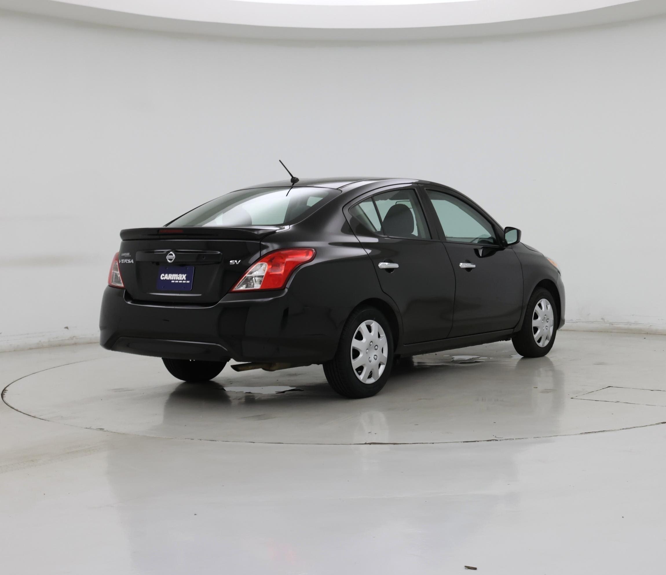 Thumbnail: 2019 Nissan Versa - 8