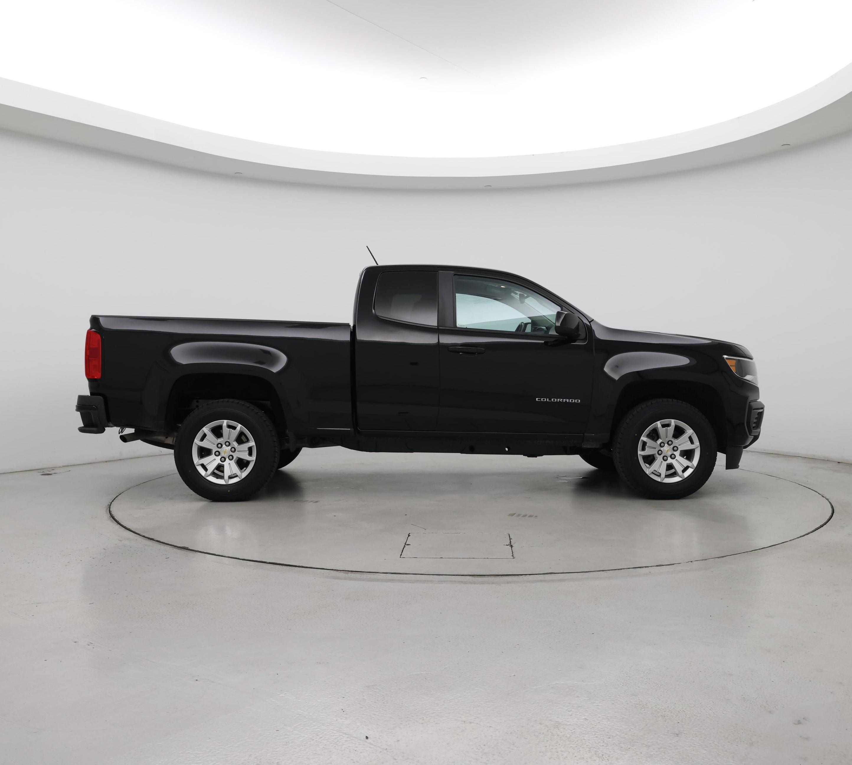 Thumbnail: 2022 Chevrolet Colorado - 7