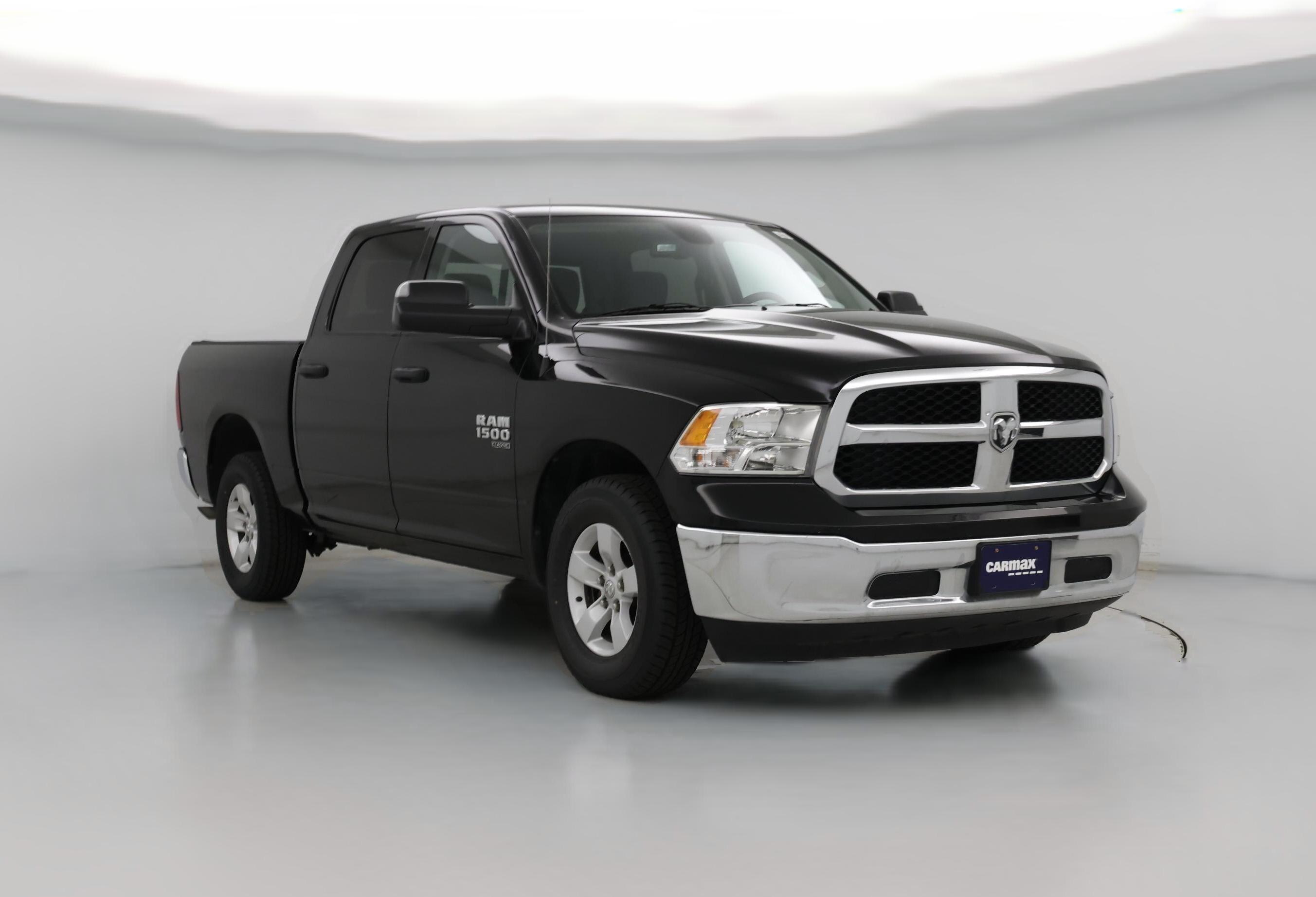Thumbnail: 2023 RAM 1500 Classic - 1