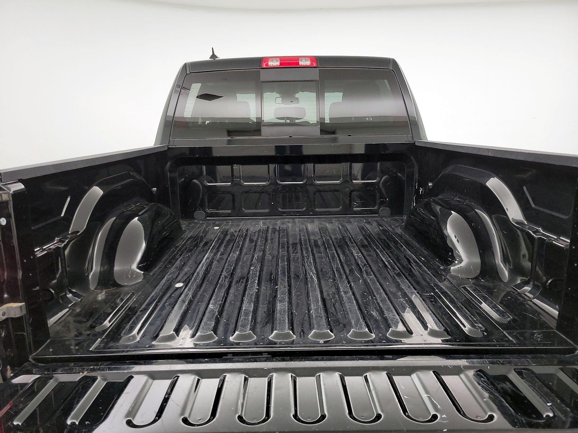 Thumbnail: 2023 RAM 1500 Classic - 20