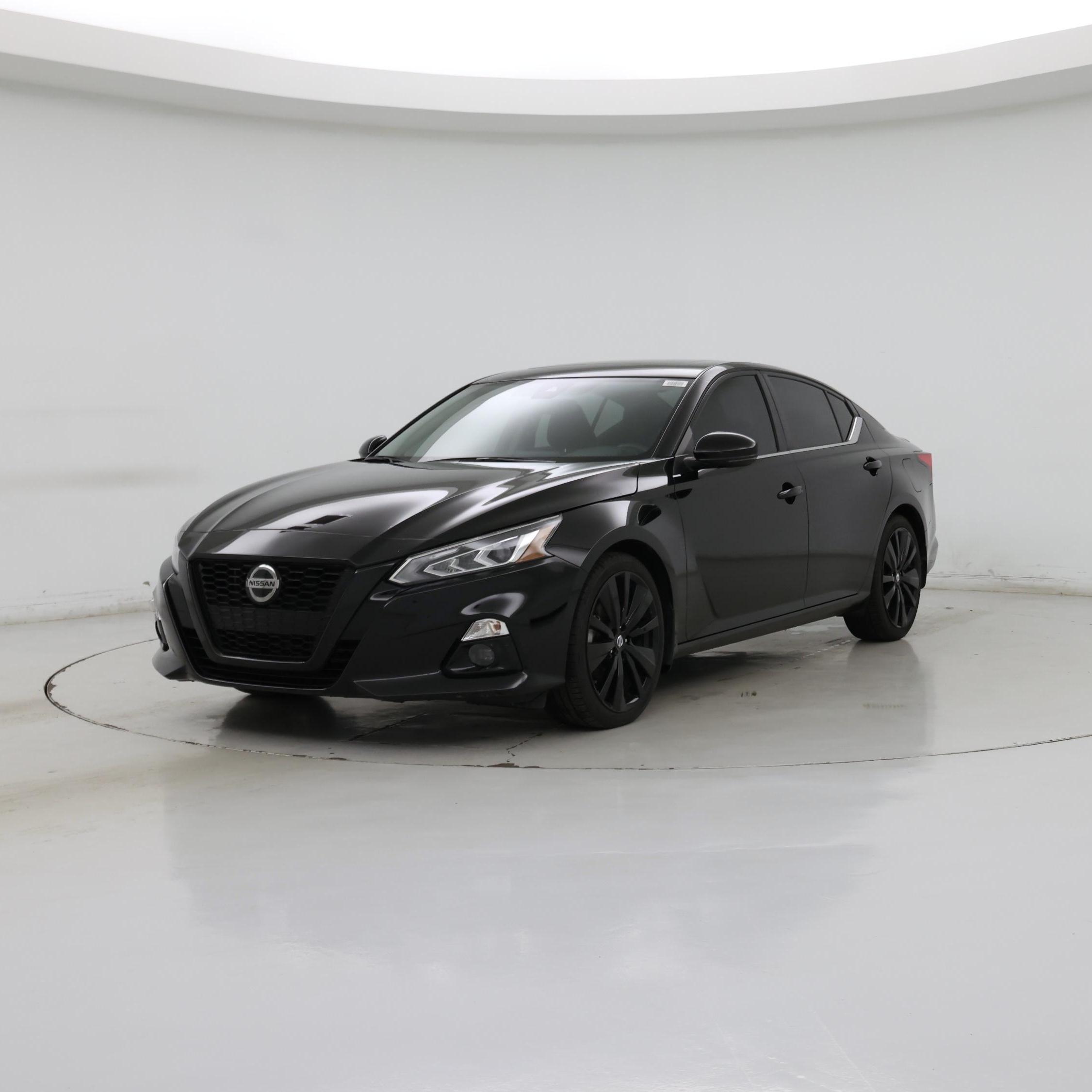 Thumbnail: 2022 Nissan Altima - 4