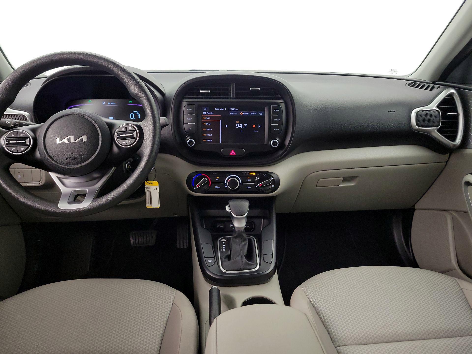 Thumbnail: 2023 Kia Soul - 9