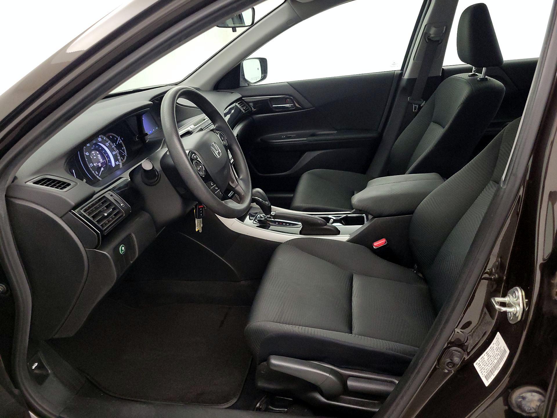 Thumbnail: 2016 Honda Accord - 11