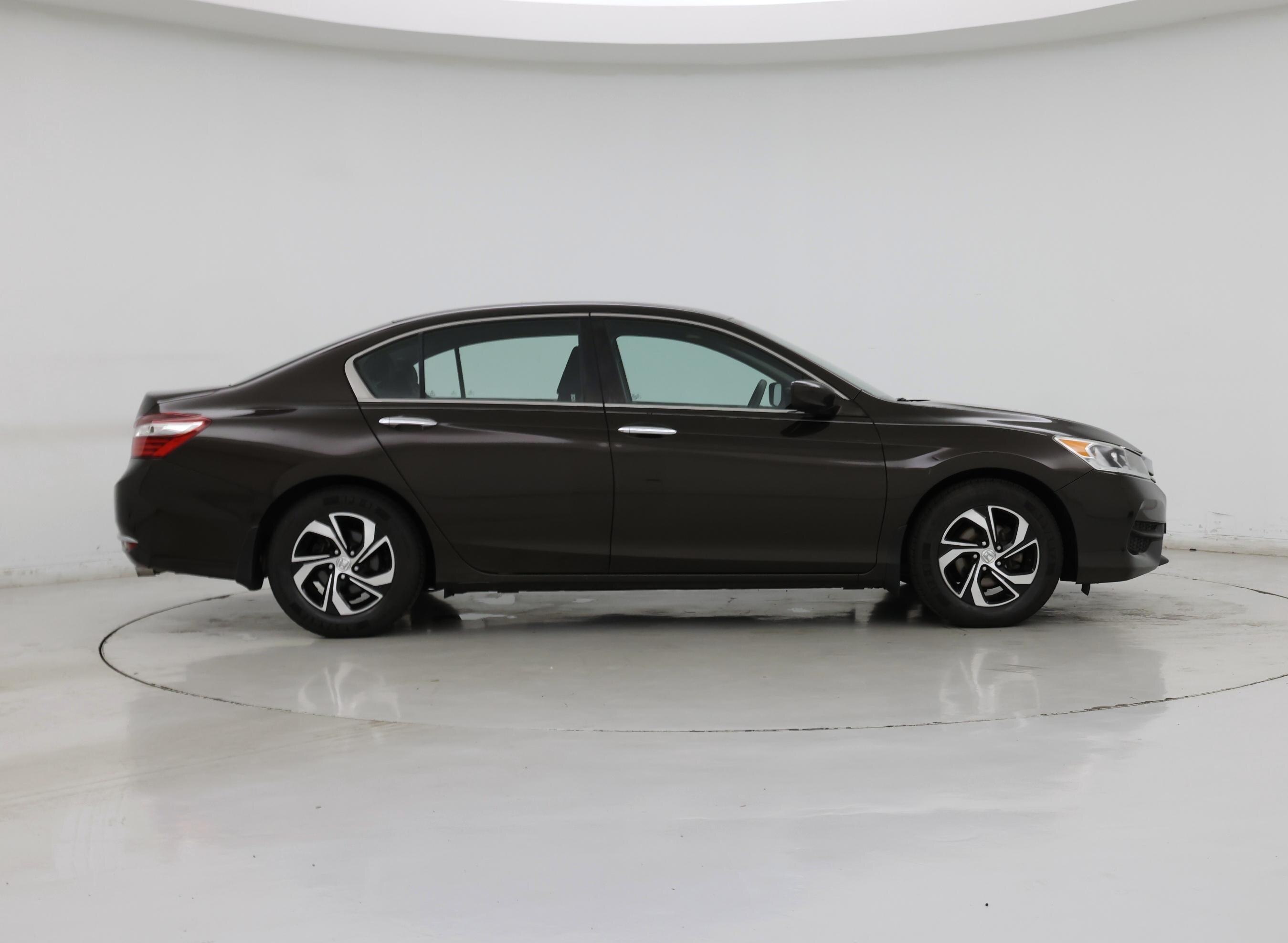 Thumbnail: 2016 Honda Accord - 7