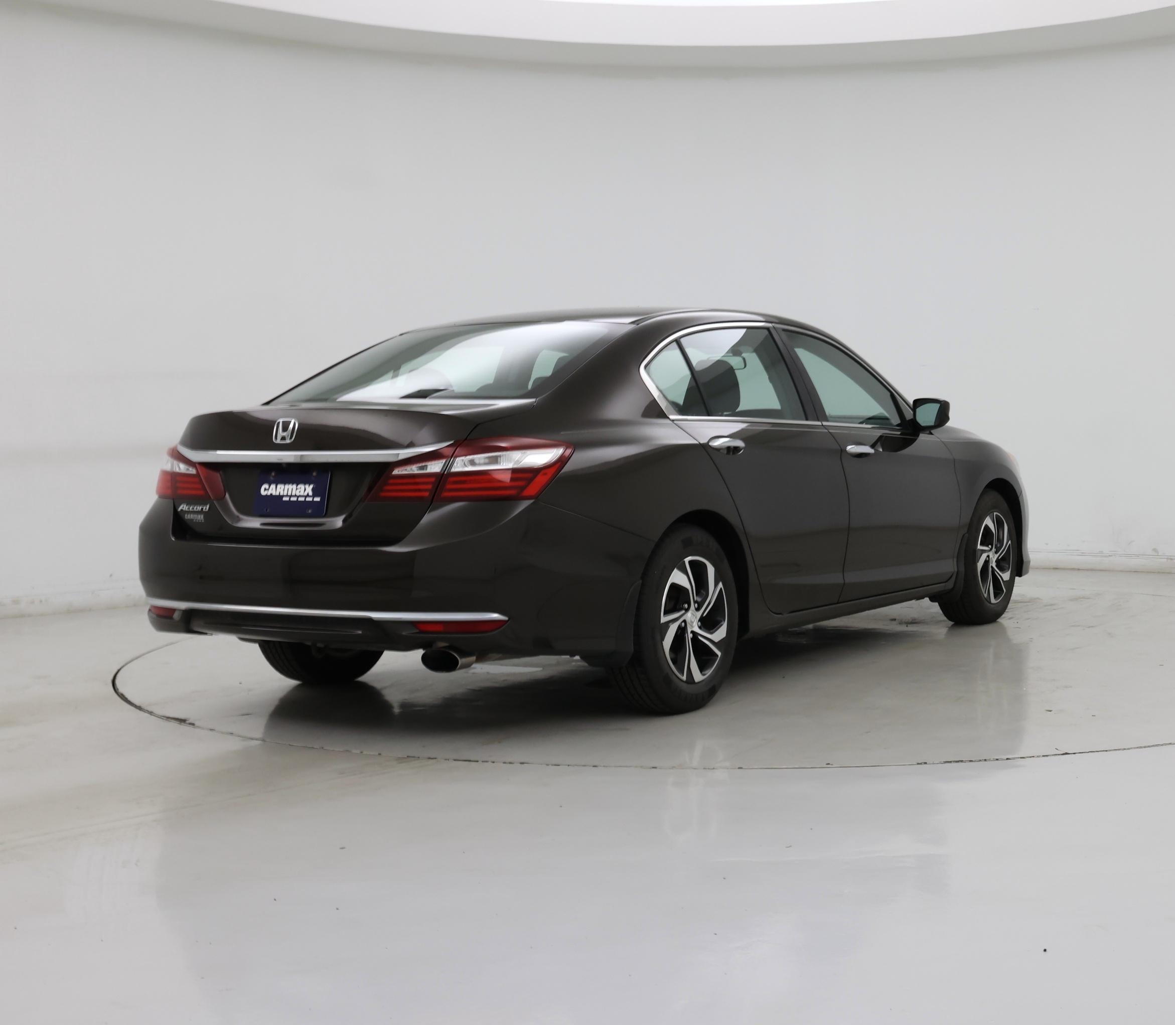 Thumbnail: 2016 Honda Accord - 8