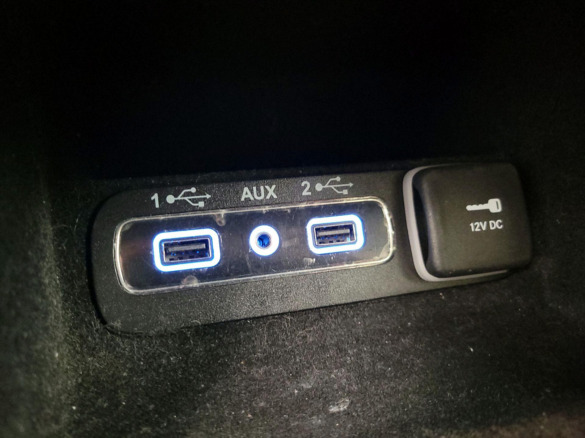 Thumbnail: 2021 Jeep Grand Cherokee - 19