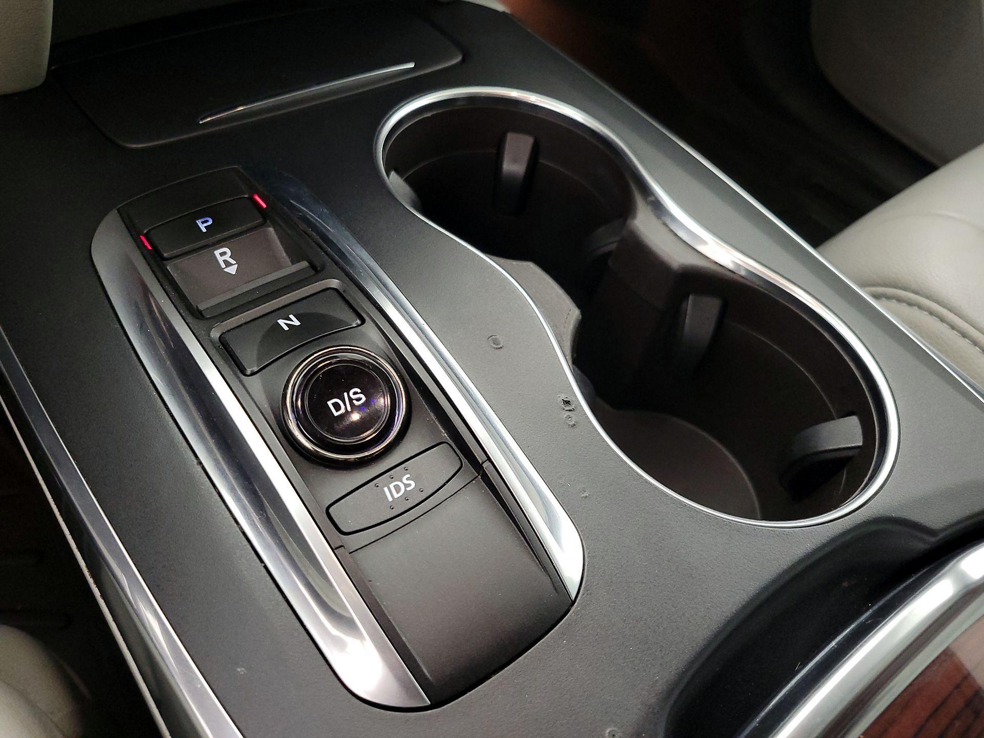 Thumbnail: 2016 Acura MDX - 18