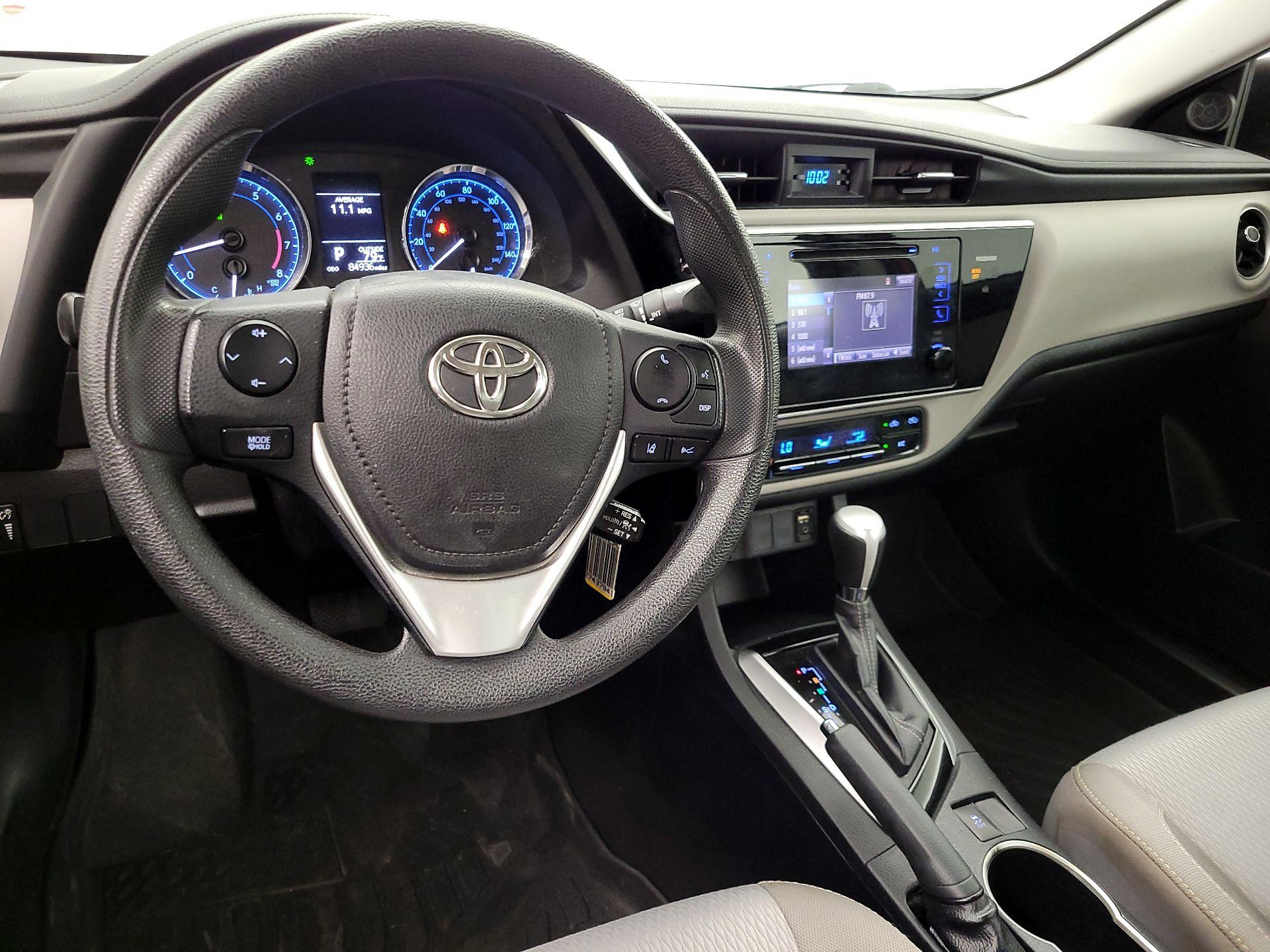 Thumbnail: 2017 Toyota Corolla - 9