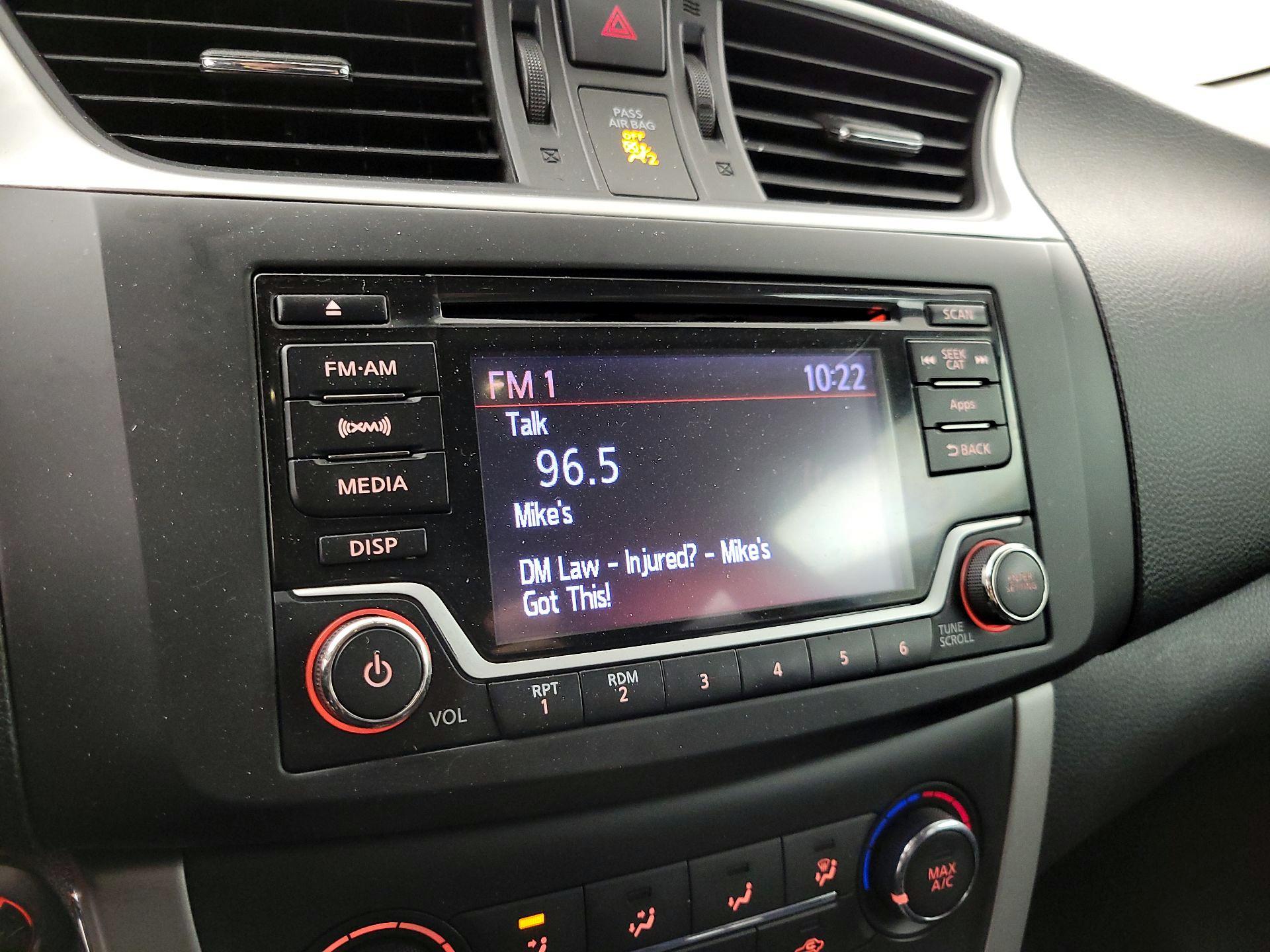 Thumbnail: 2015 Nissan Sentra - 15