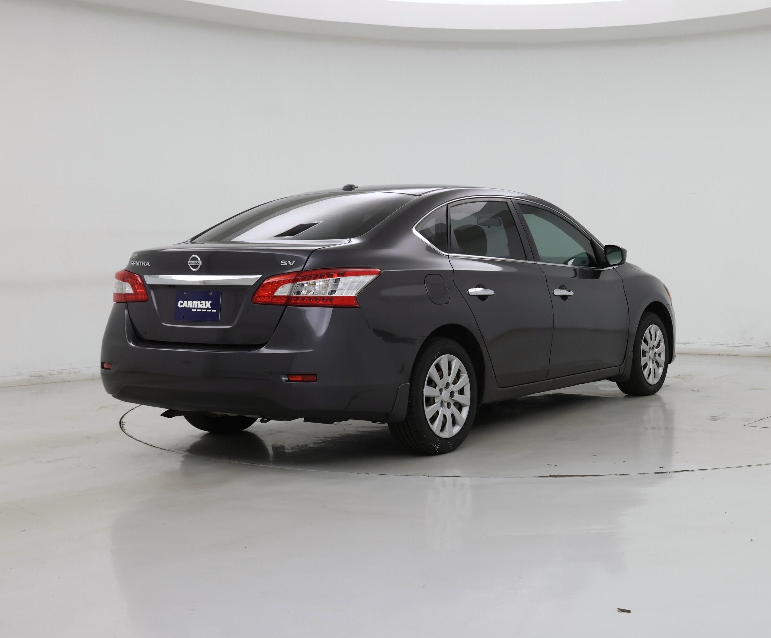 Thumbnail: 2015 Nissan Sentra - 8