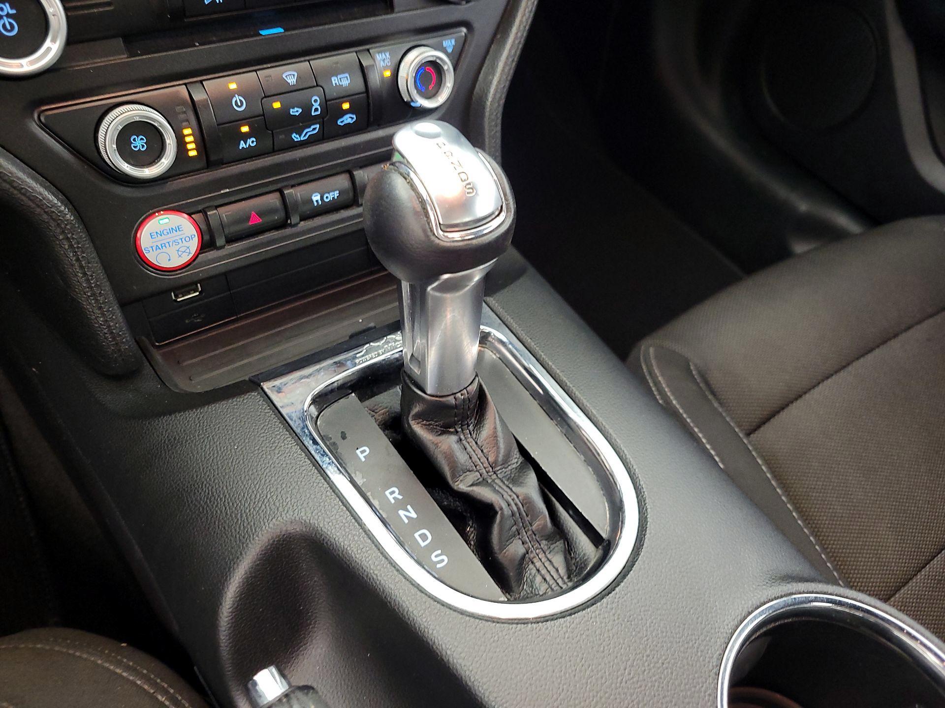 Thumbnail: 2015 Ford Mustang - 17