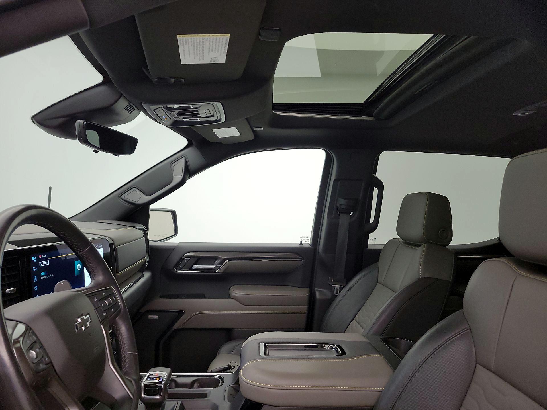 Thumbnail: 2022 Chevrolet Silverado 1500 - 19
