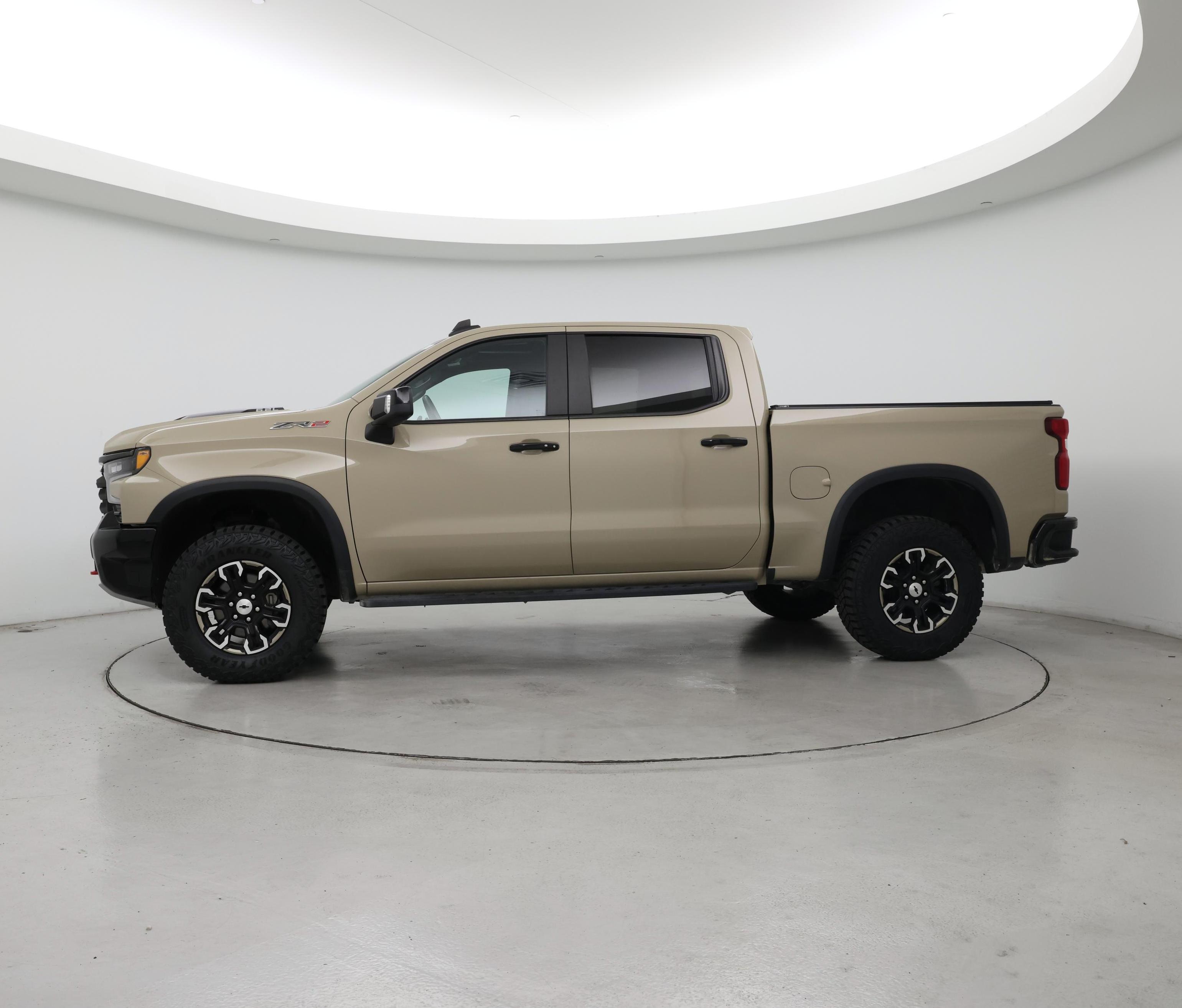 Thumbnail: 2022 Chevrolet Silverado 1500 - 3